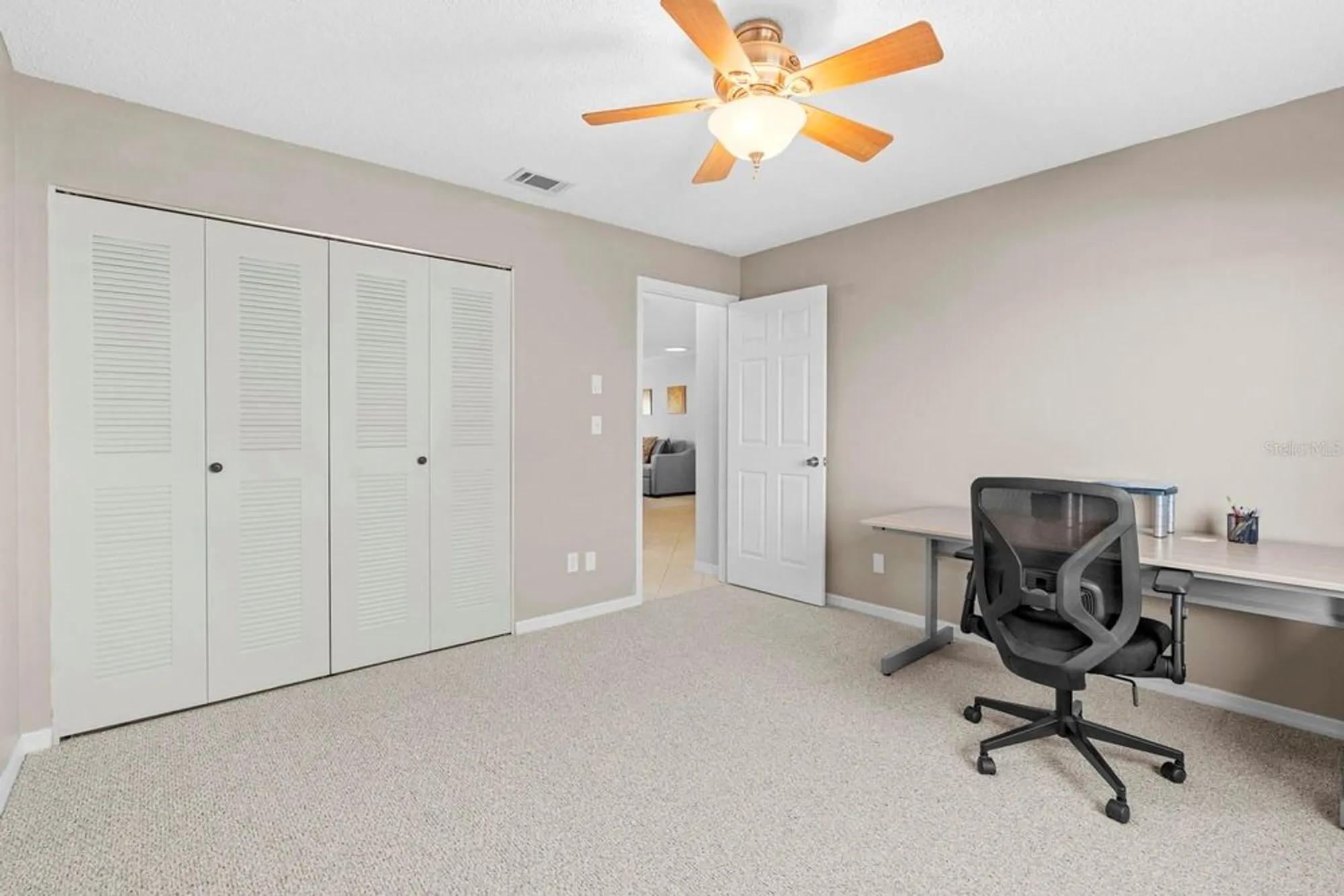 Property Slideshow image 12 of 43 | 302 stroll ln, Sun City Center, FL, 33573