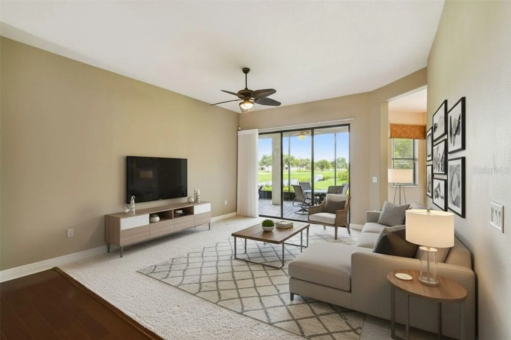 Property Slideshow image 9 of 57 | 313 santa barbara ln, Kissimmee, FL, 34759