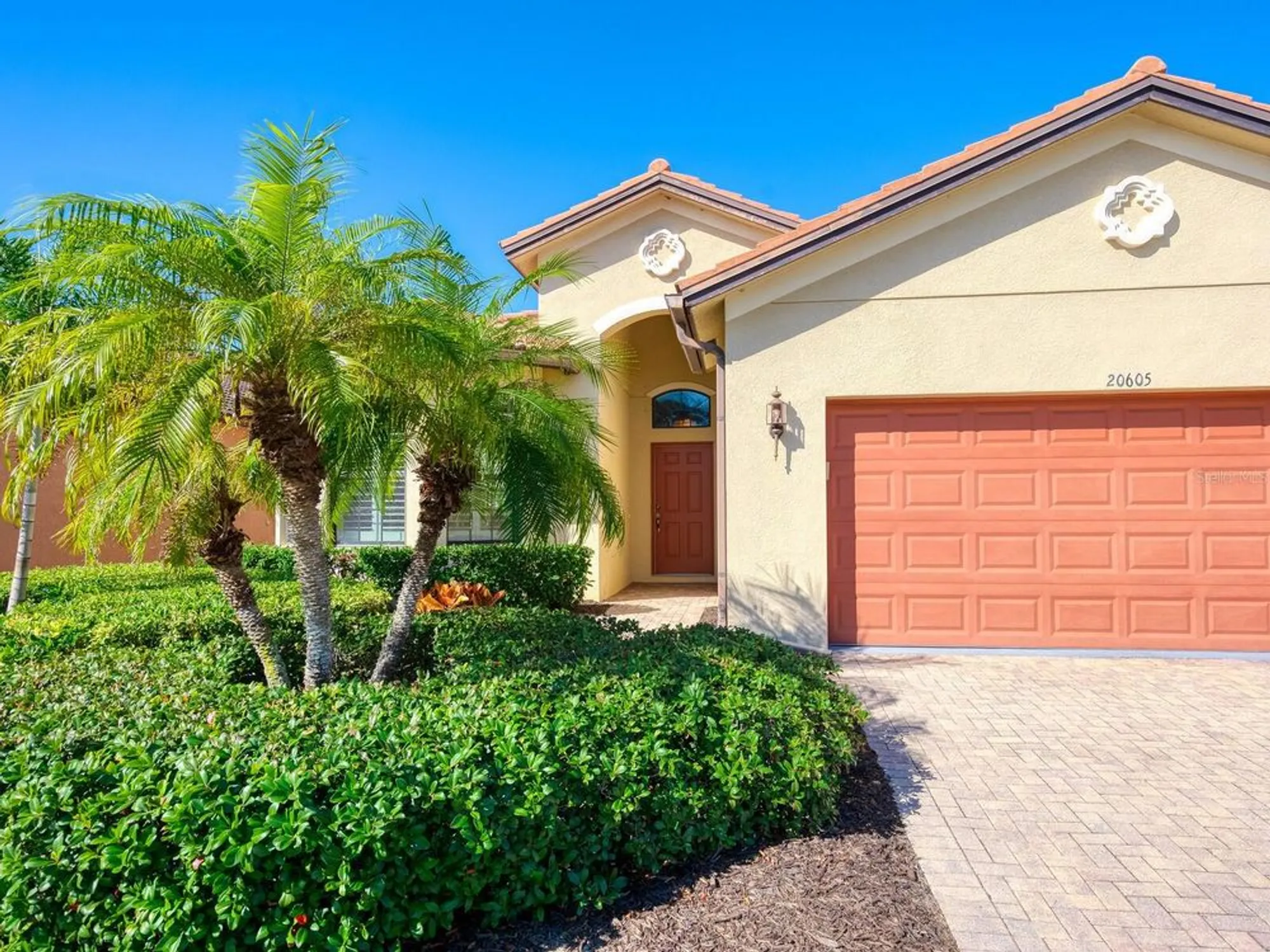 Property Slideshow image 2 of 38 | 20605 pezzana dr, Venice, FL, 34292