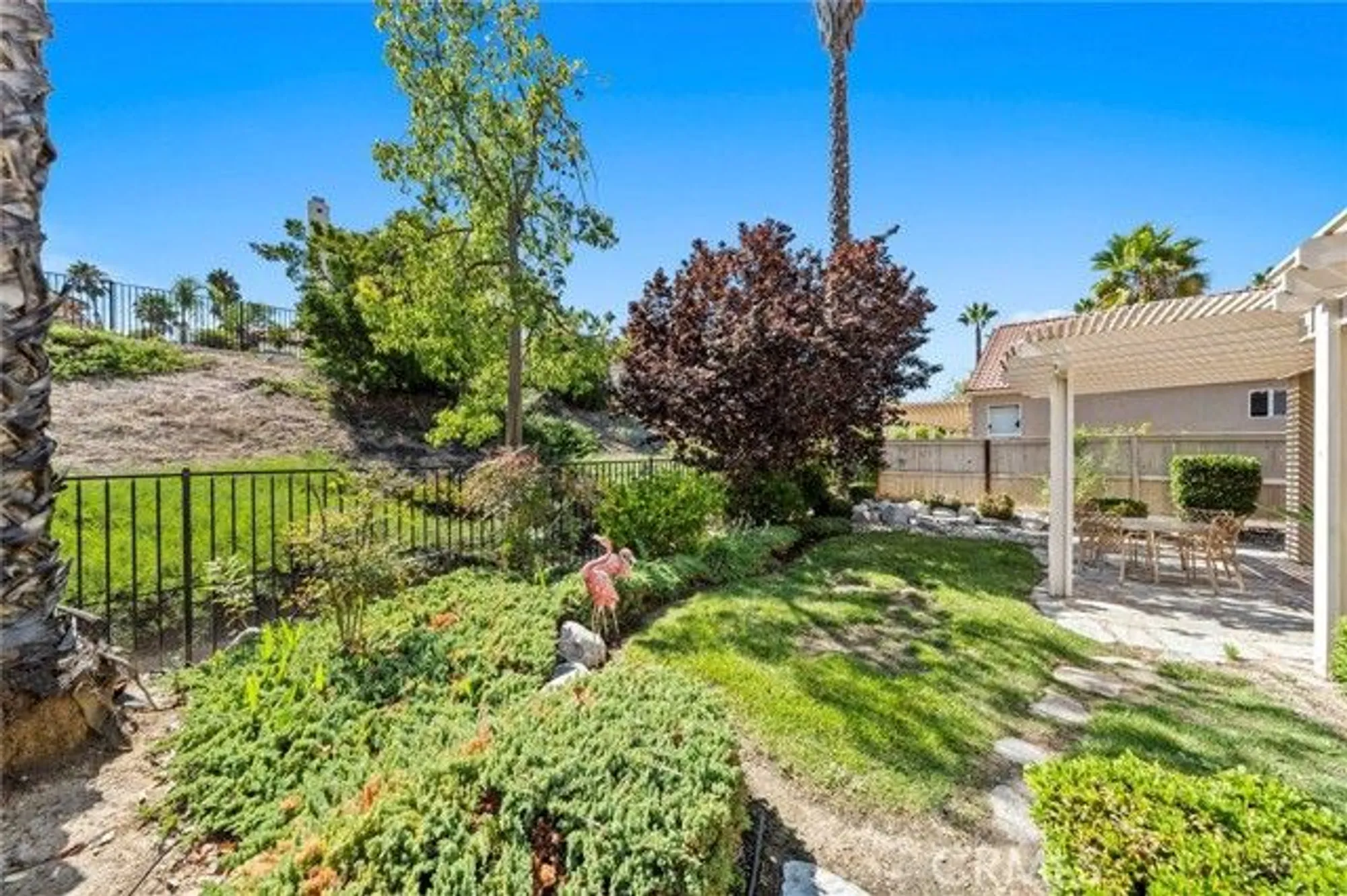 Property Slideshow image 33 of 43 | 23727 corte andar, Murrieta, CA, 92562