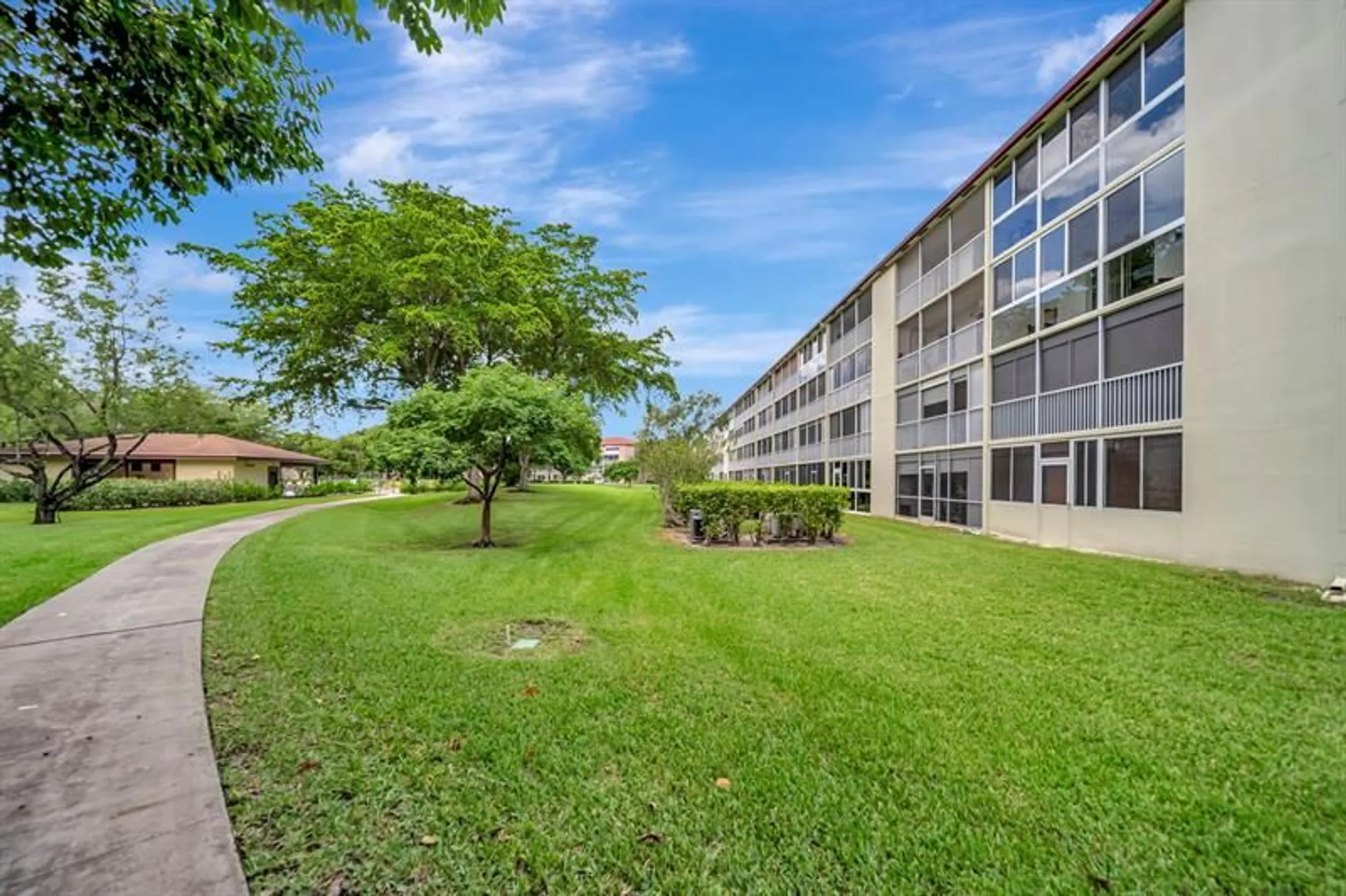 Property Slideshow image 55 of 56 | 13250 sw 7th ct apt 402l, Pembroke Pines, FL, 33027