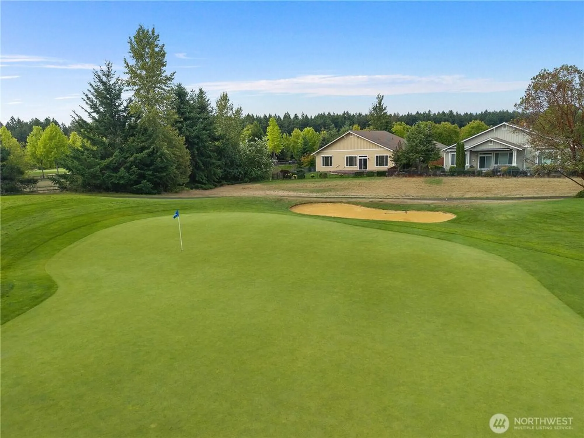 Property Slideshow image 12 of 40 | 4212 vashon dr, Lacey, WA, 98516