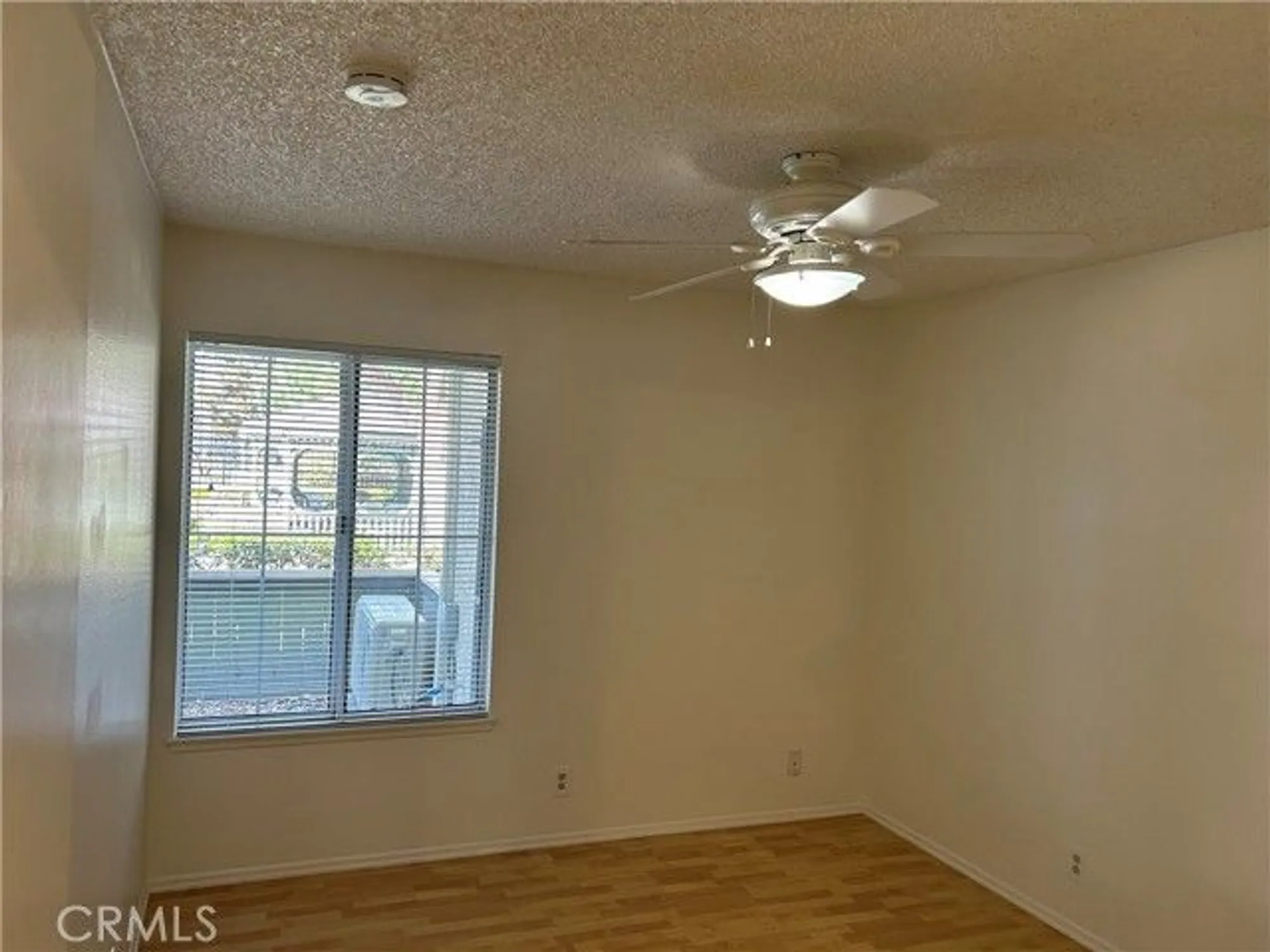 Property Slideshow image 19 of 47 | 18232 parkview ln 103, Huntington Beach, CA, 92648