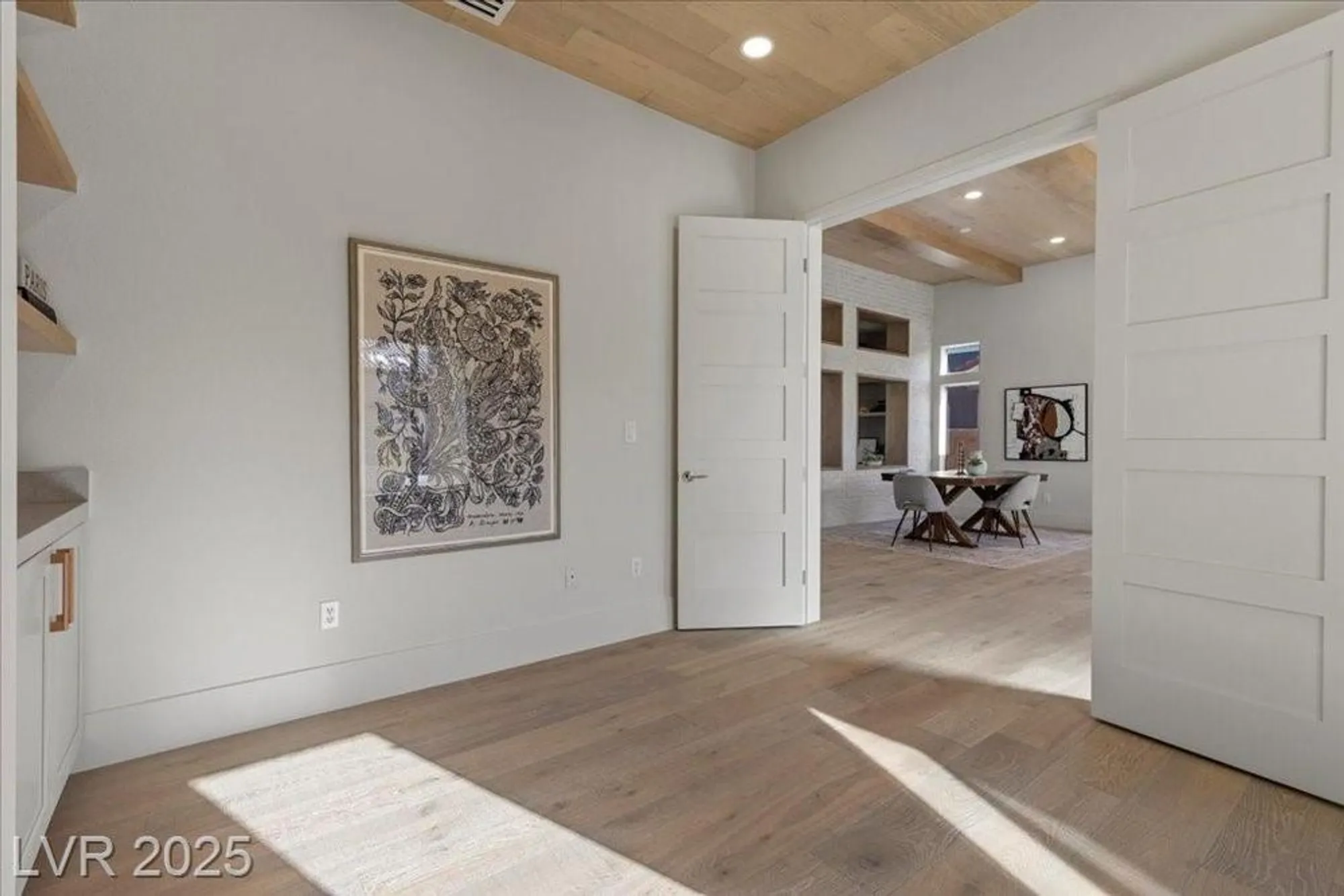 Property Slideshow image 48 of 78 | 2508 faiss dr, Las Vegas, NV, 89134