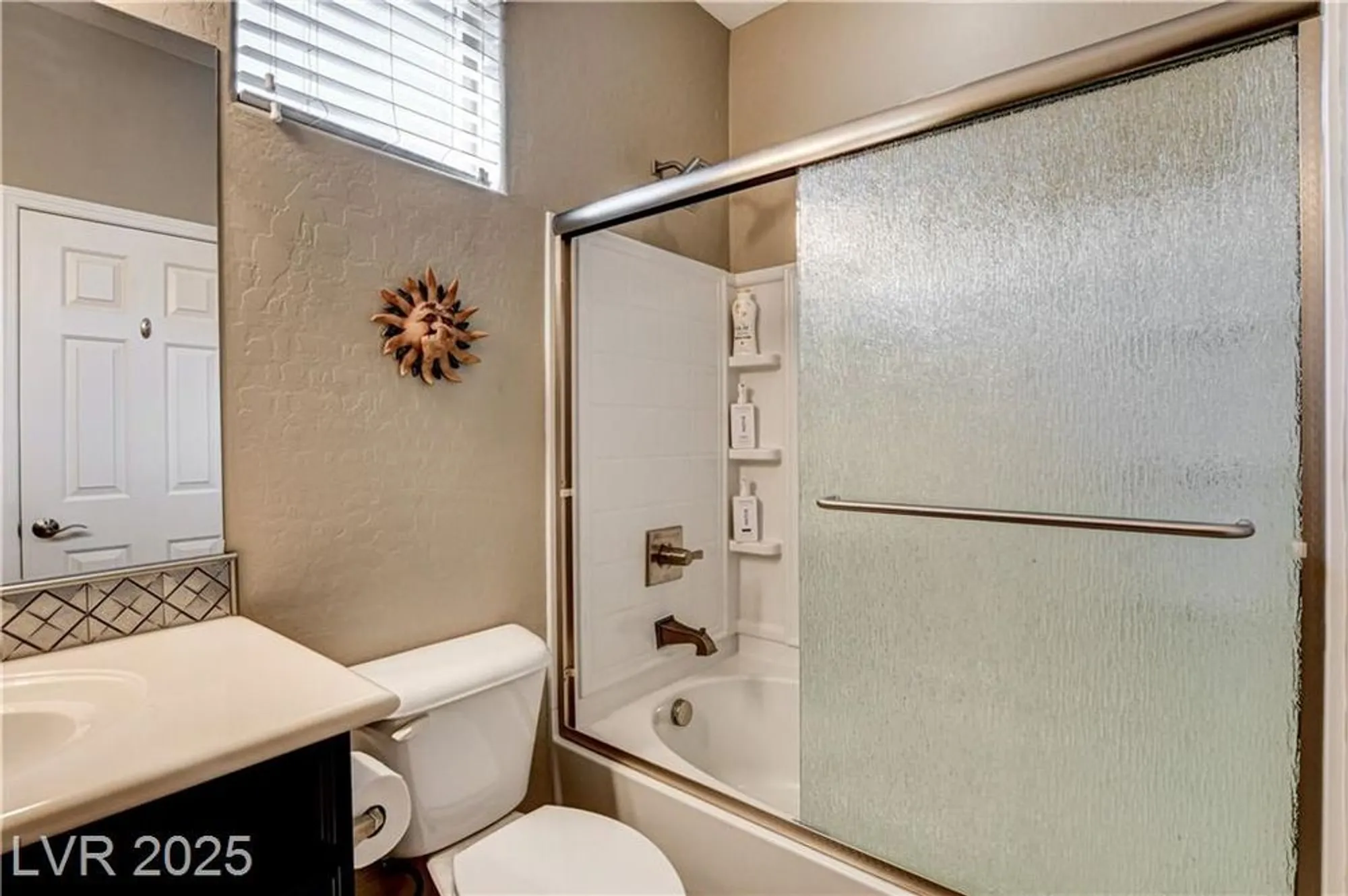 Property Slideshow image 11 of 63 | 3712 corte bella hills ave, North Las Vegas, NV, 89081