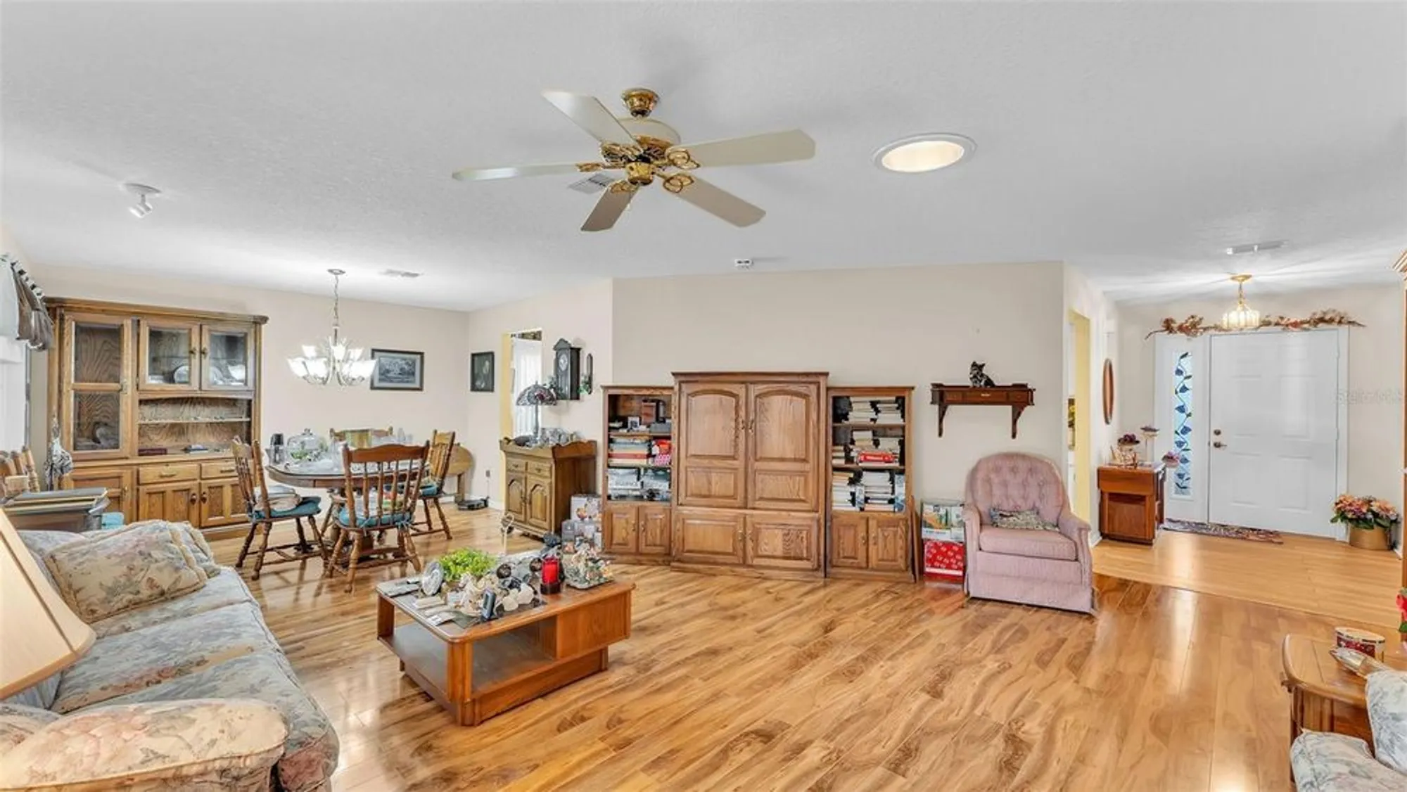 Property Slideshow image 33 of 51 | 6054 crane dr, Lakeland, FL, 33809