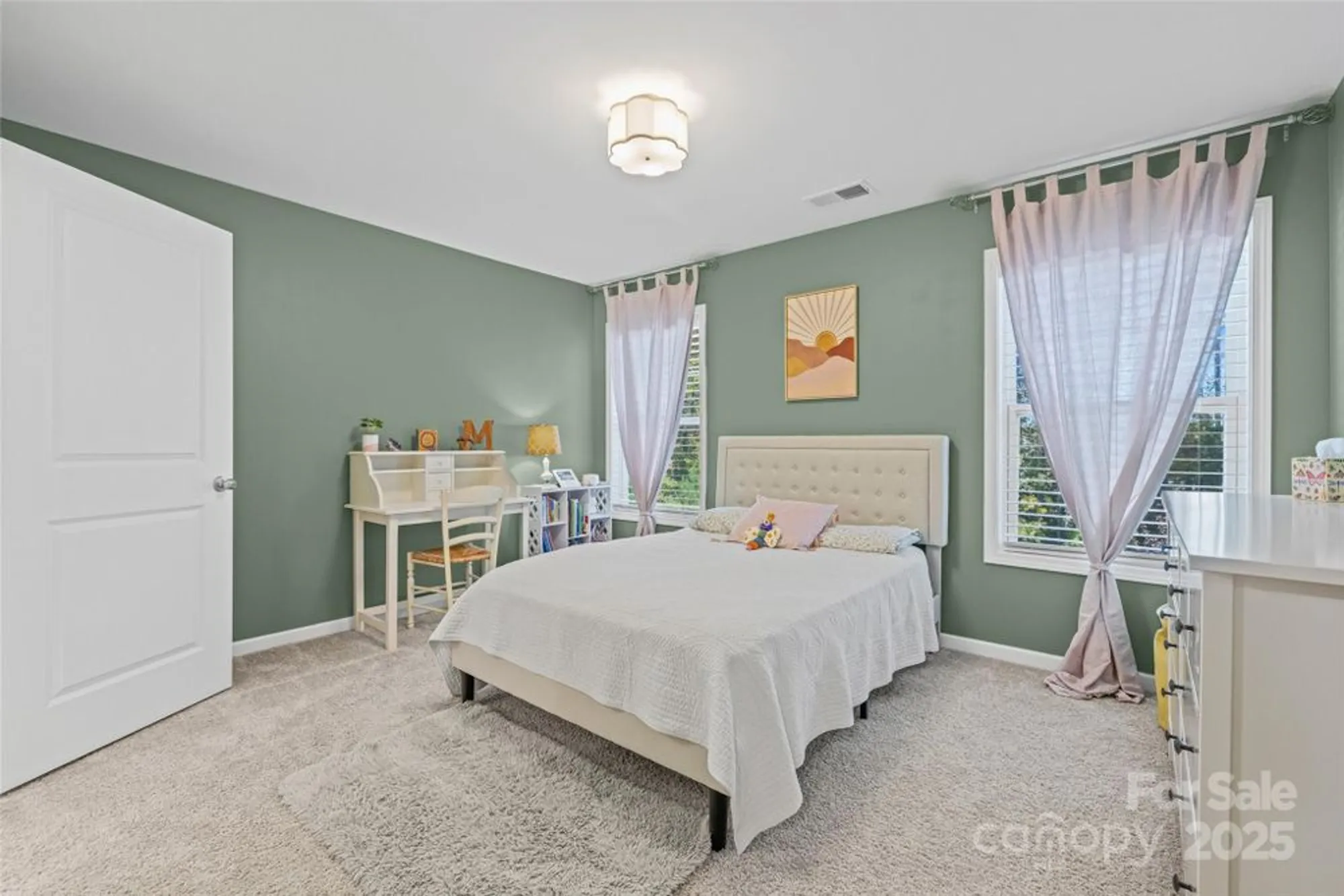 Property Slideshow image 40 of 48 | 1370 englewood dr, Lake Wylie, SC, 29710