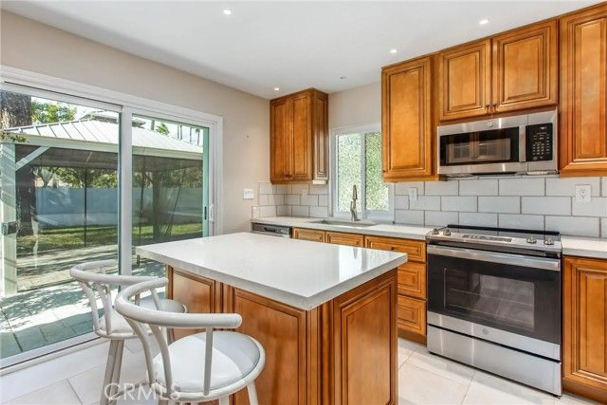 Property Slideshow image 13 of 31 | 905 laguna seca ct, Banning, CA, 92220