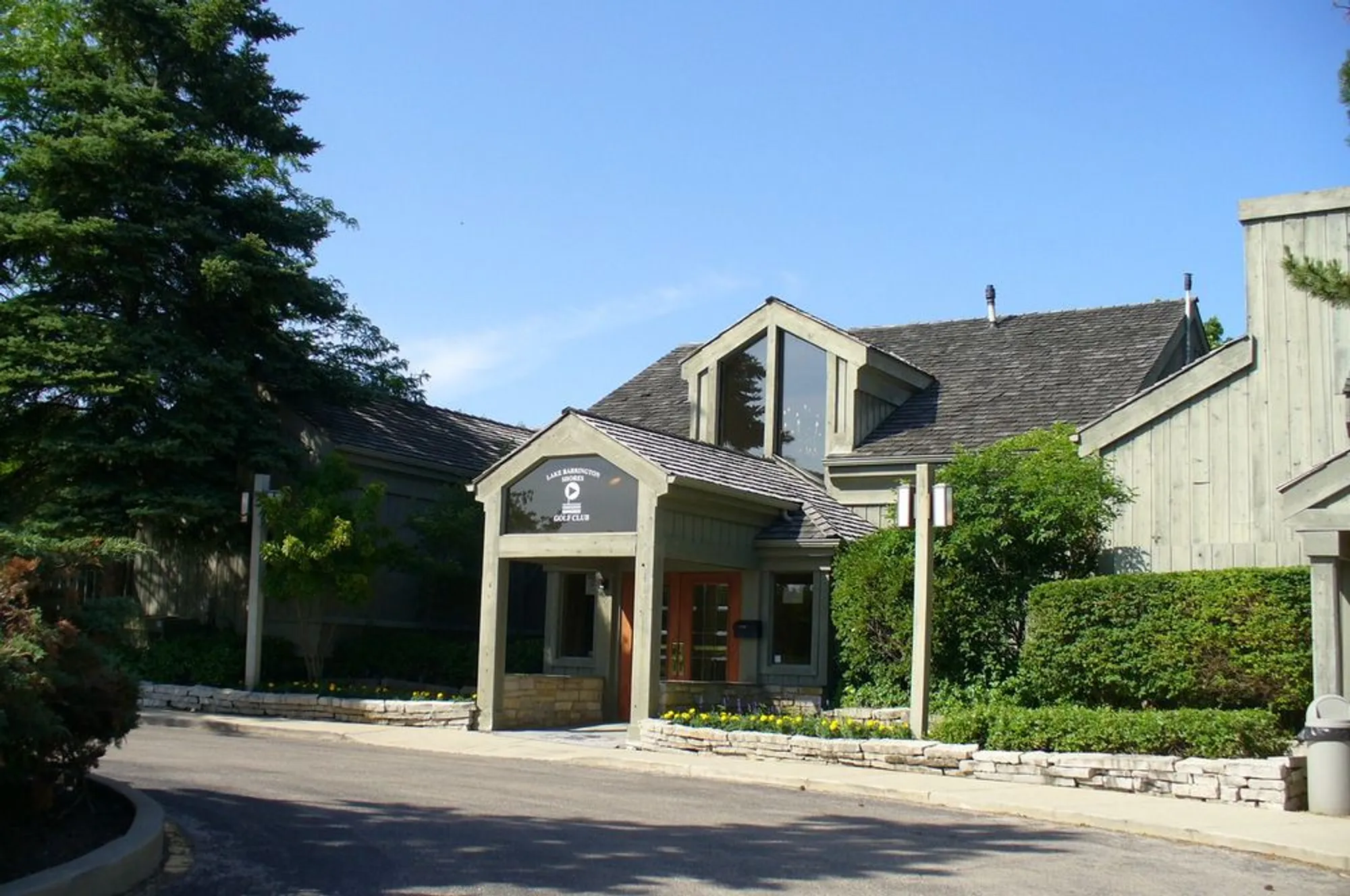 Property Slideshow image 48 of 54 | 660 old barn rd # f-24, Lake Barrington, IL, 60010