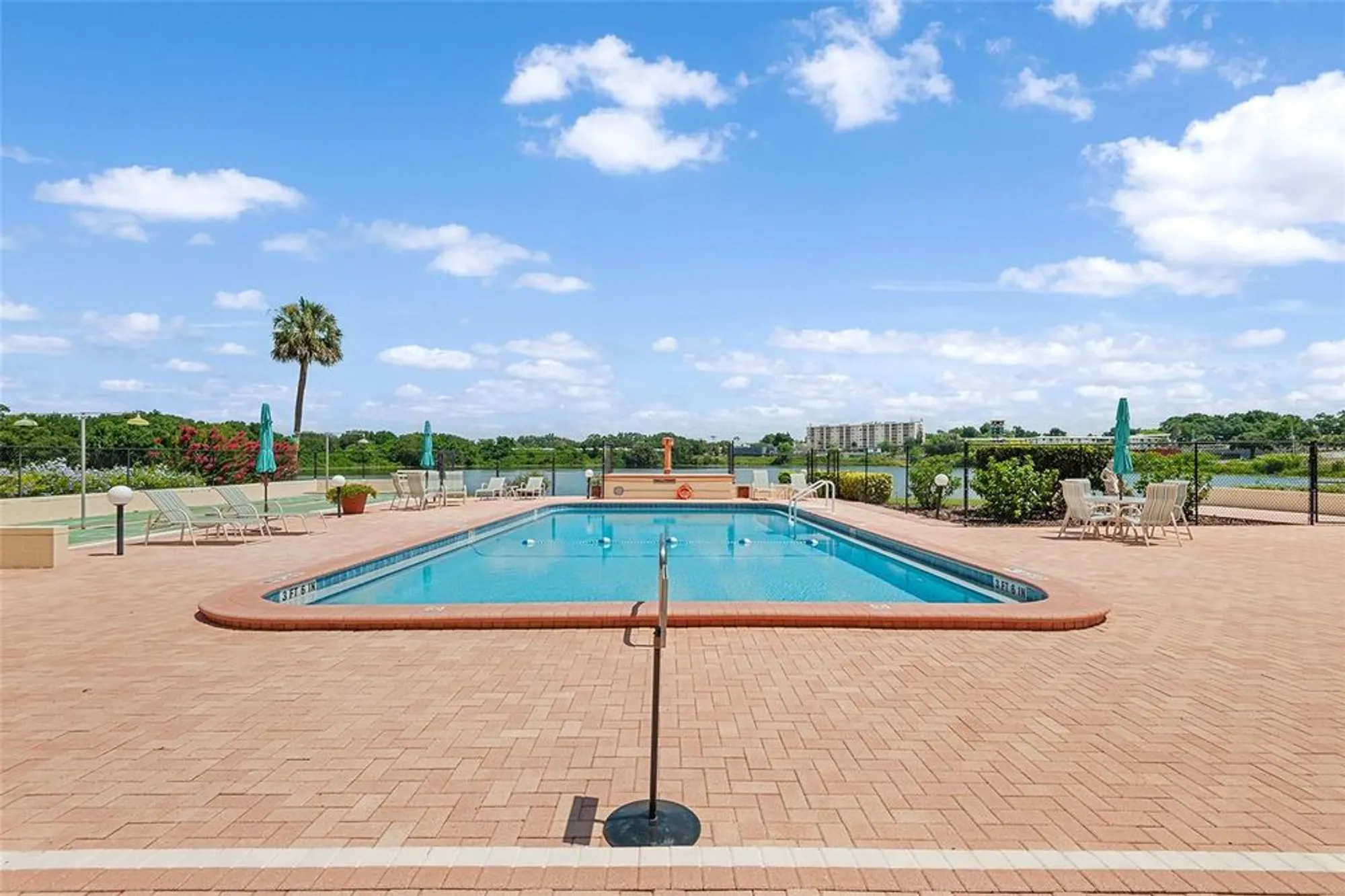 Property Slideshow image 34 of 45 | 700 mirror ter 603, Winter Haven, FL, 33881