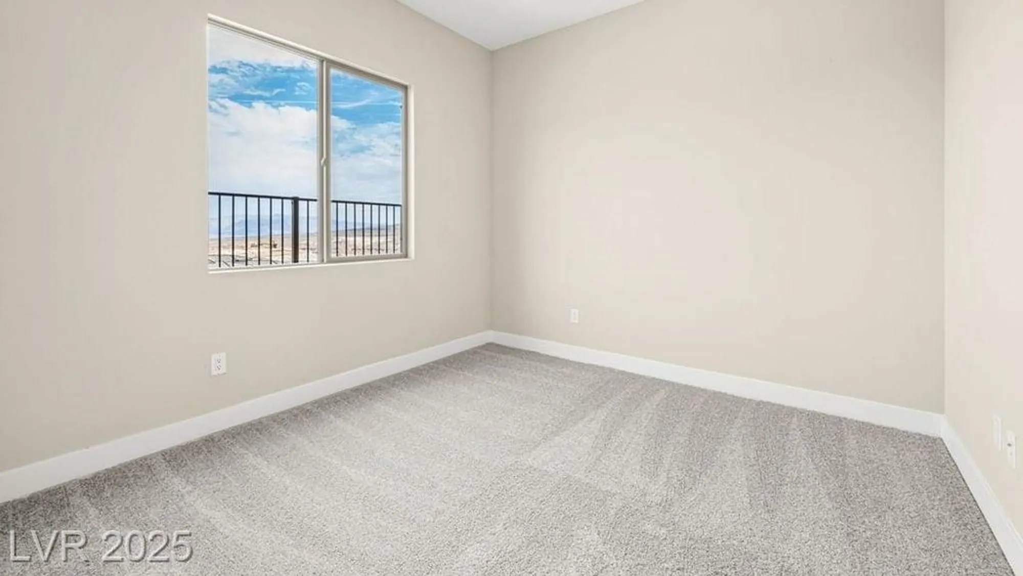 Property Slideshow image 35 of 50 | 243 paraggi bay dr, Henderson, NV, 89011