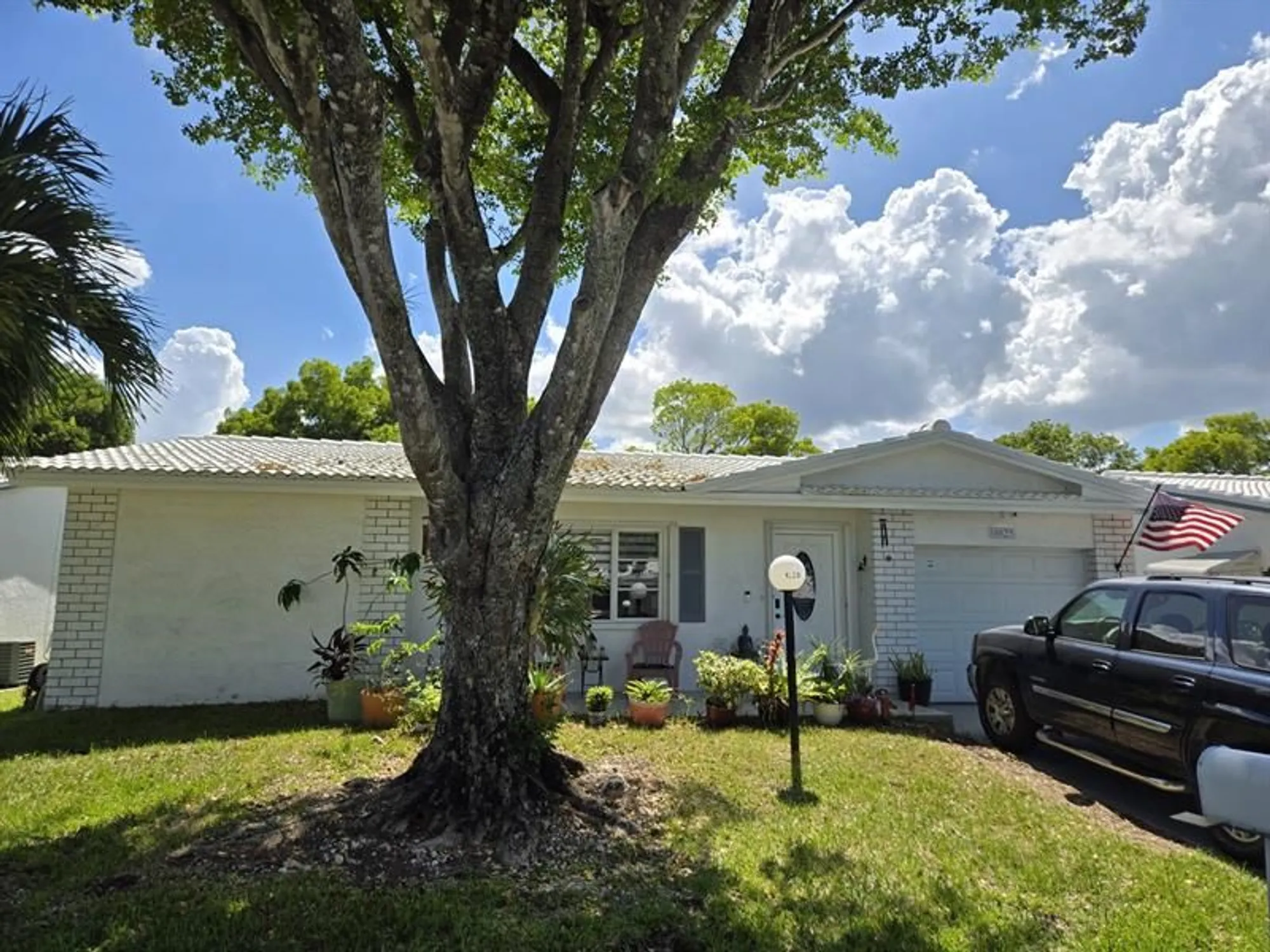 Property Slideshow image 1 of 63 | 1025 nw 90th way, Plantation, FL, 33322