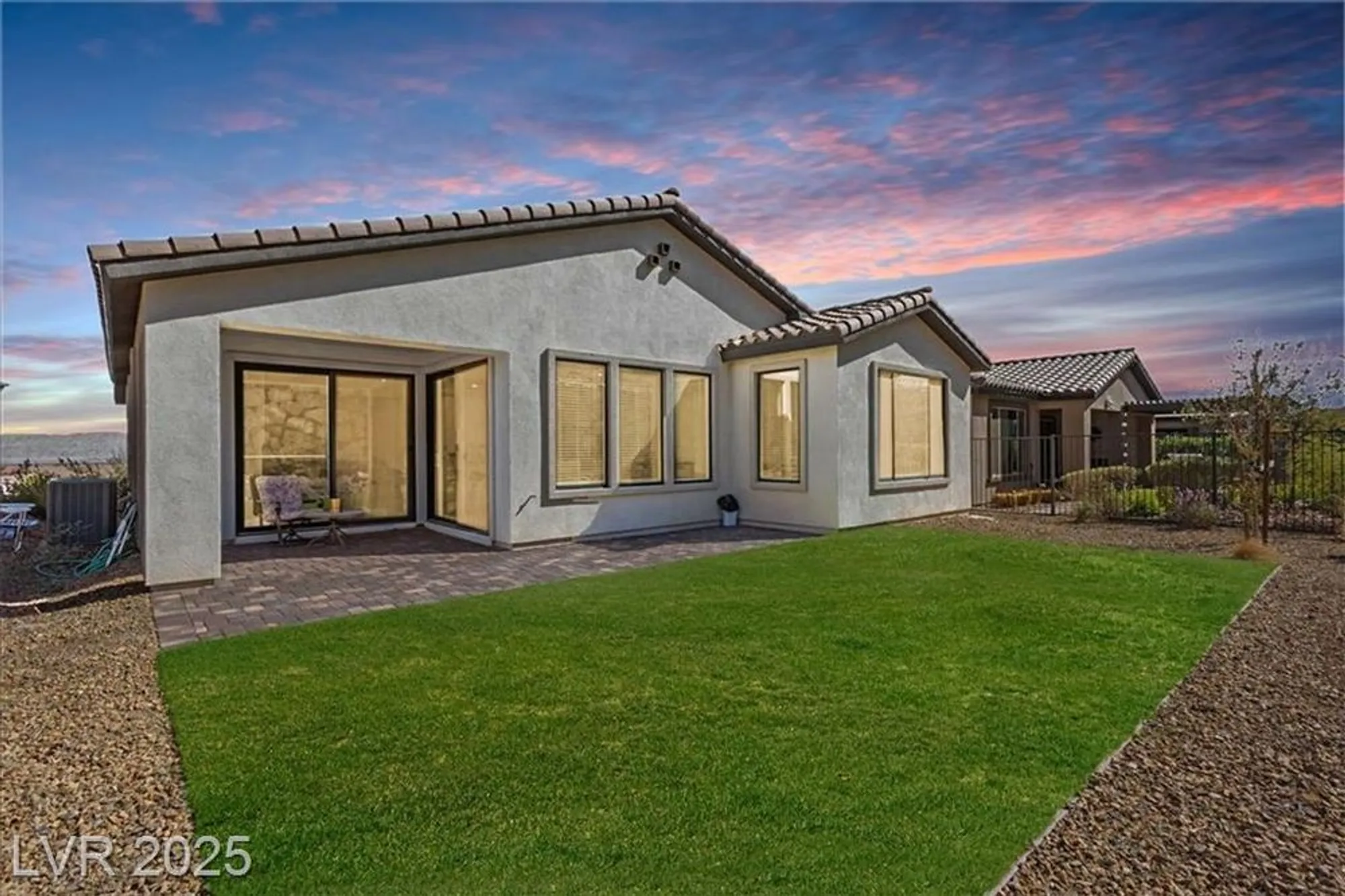 Property Slideshow image 23 of 35 | 25 stone yucca ct, Henderson, NV, 89011