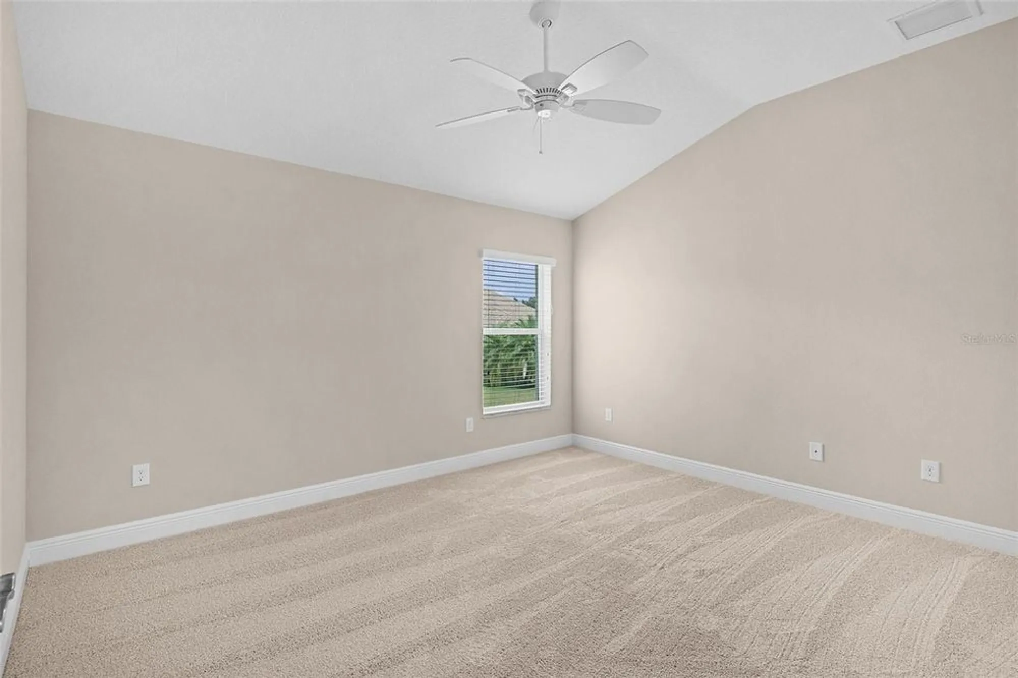 Property Slideshow image 25 of 56 | 1819 zircon pl, The Villages, FL, 32163