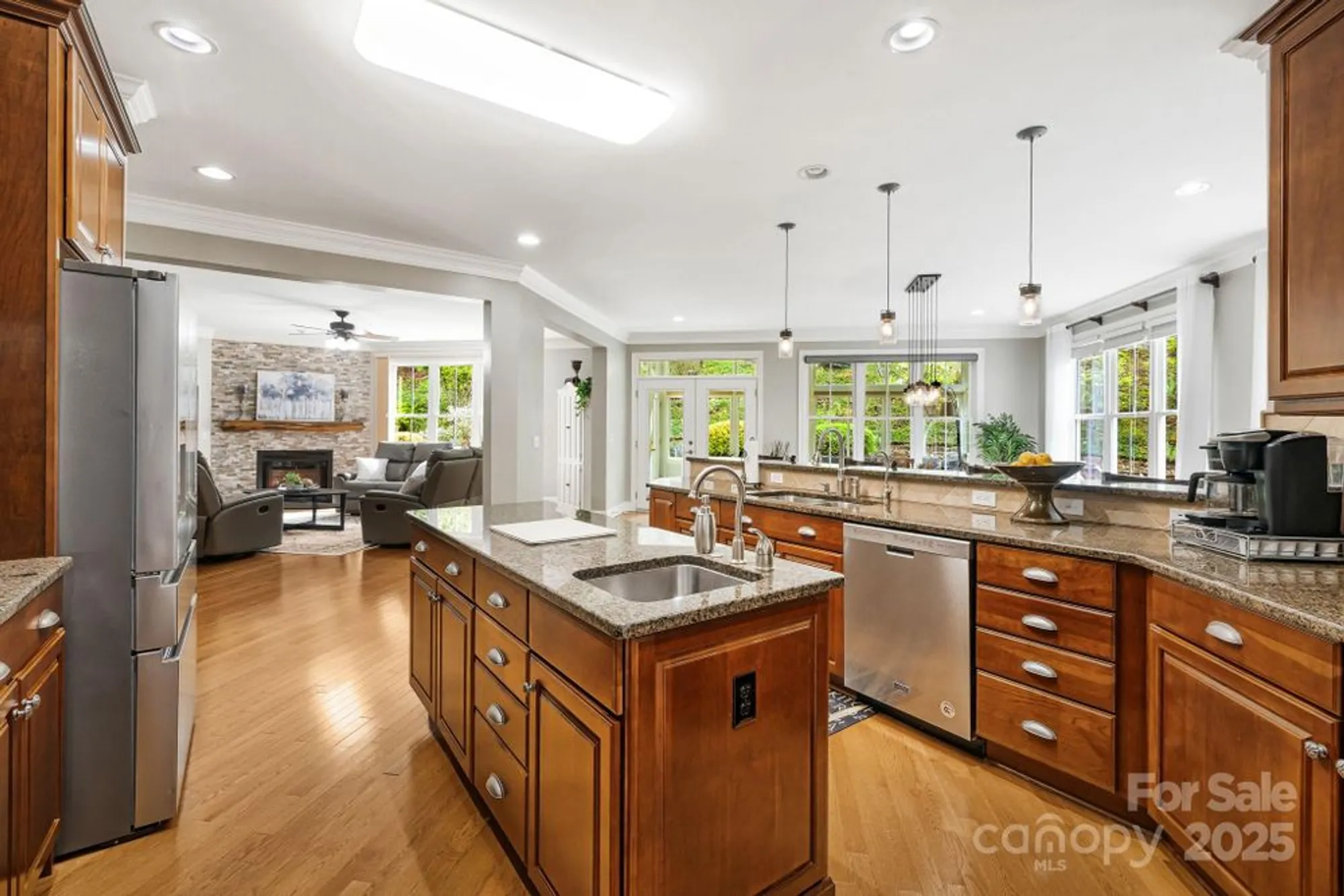 Property Slideshow image 7 of 48 | 14 larue ct, Biltmore Lake, NC, 28715