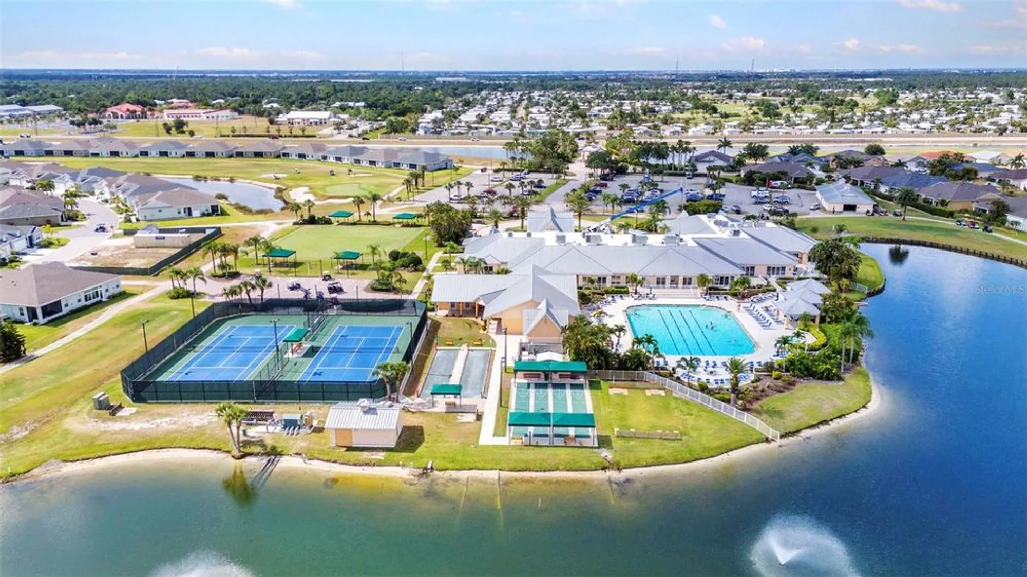 Property Slideshow image 27 of 28 | 1678 royal ct, Punta Gorda, FL, 33980