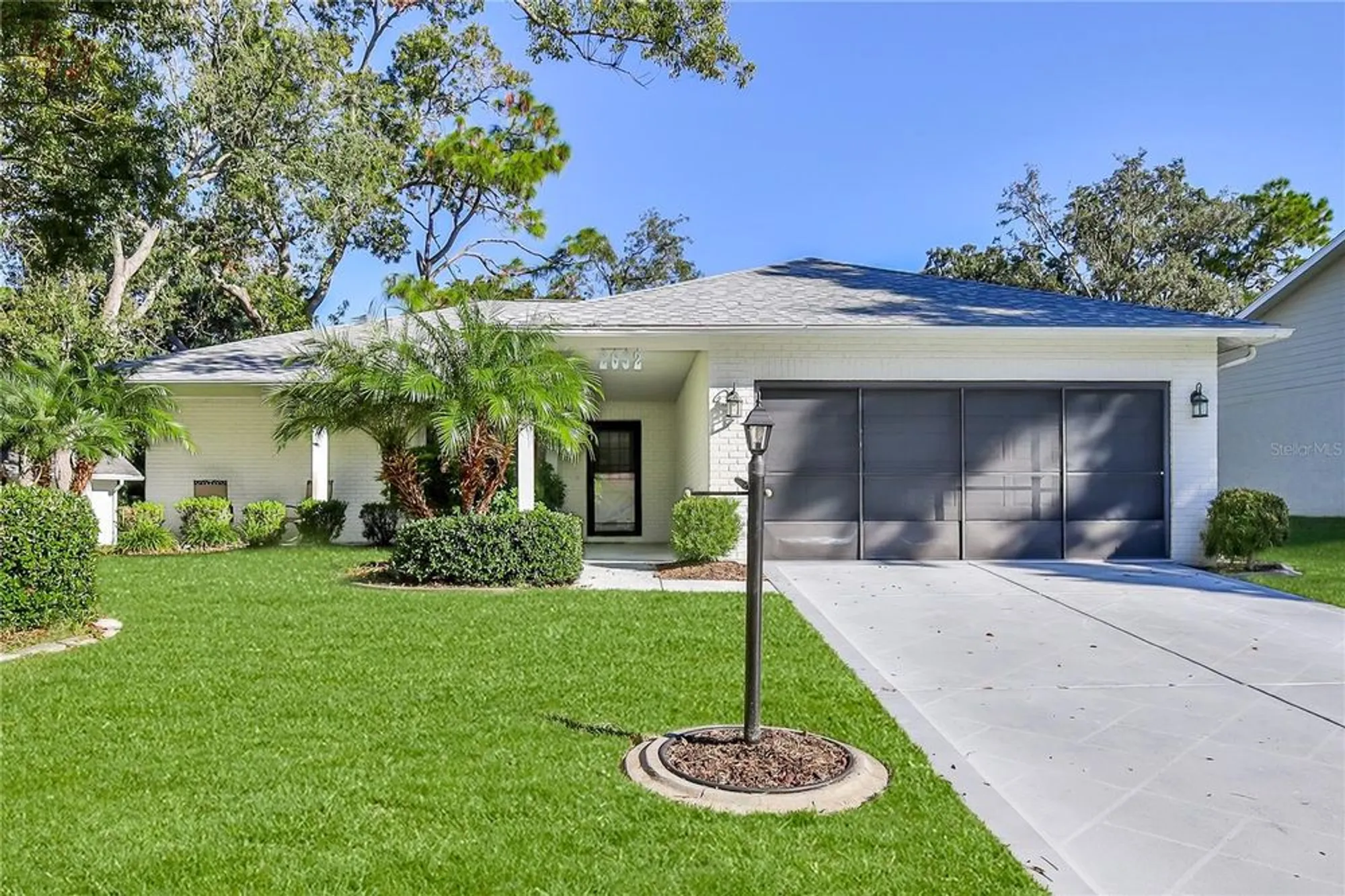 Property Slideshow image 1 of 71 | 2692 royal ridge dr, Spring Hill, FL, 34606