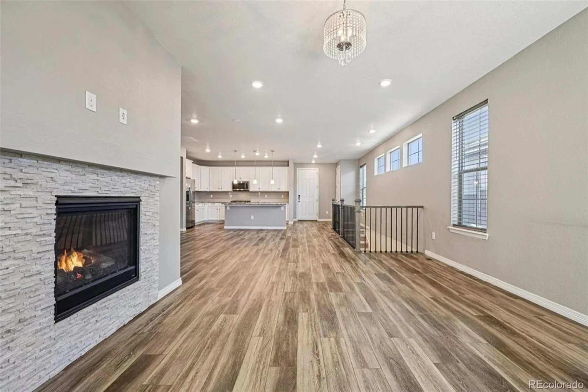 Property Slideshow image 13 of 50 | 7834 plateau creek ln, Littleton, CO, 80125