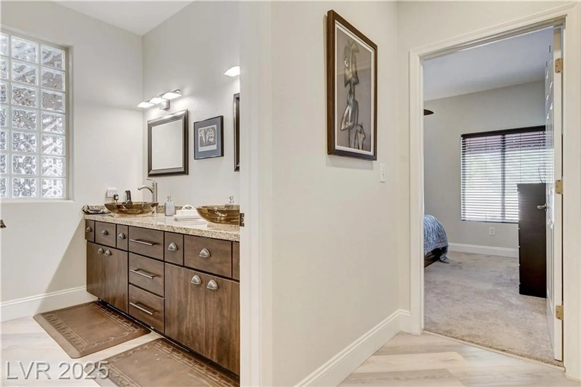 Property Slideshow image 43 of 80 | 2832 castle bar dr, Las Vegas, NV, 89134