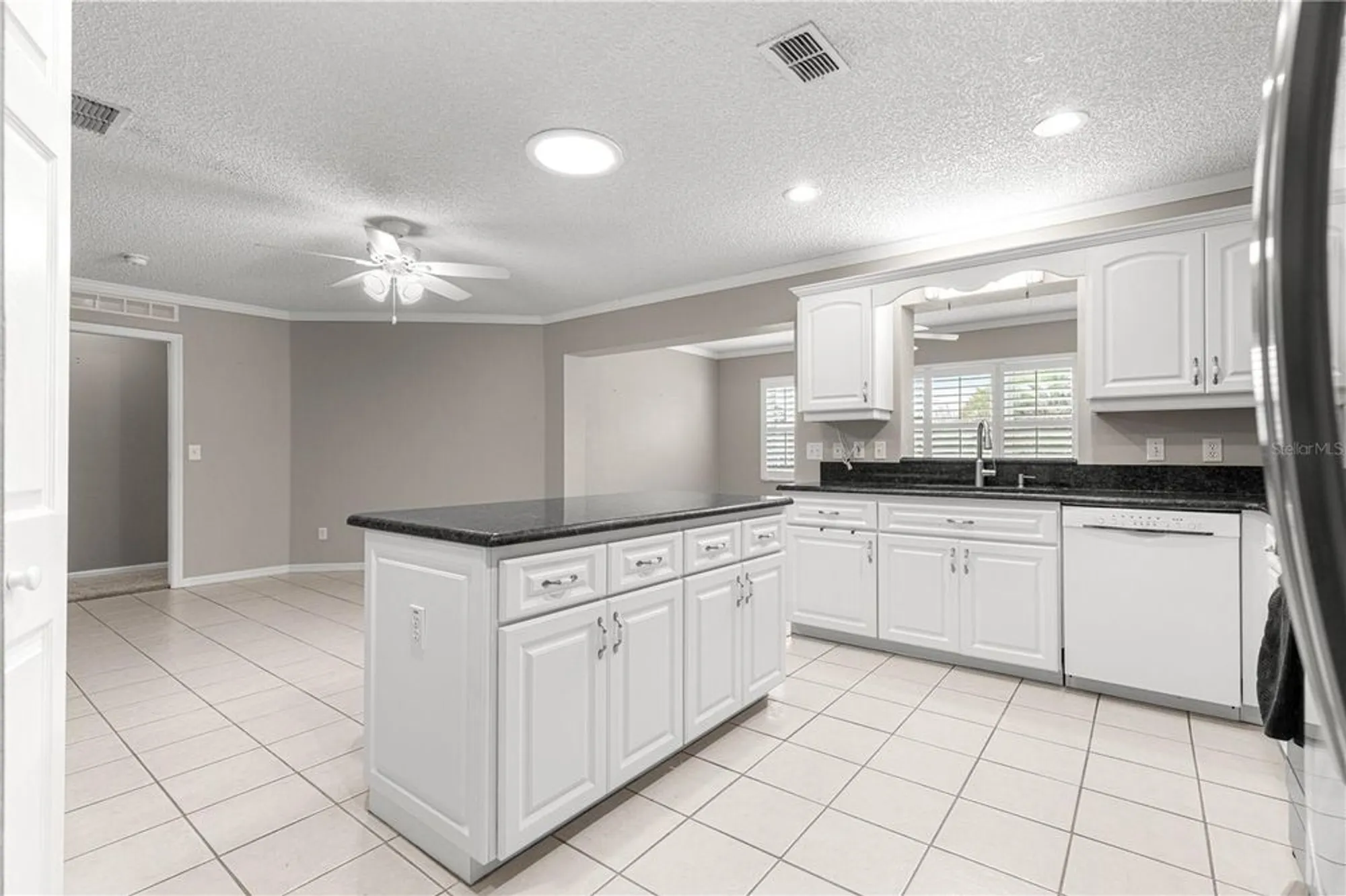 Property Slideshow image 14 of 49 | 9878 sw 97th ln, Ocala, FL, 34481