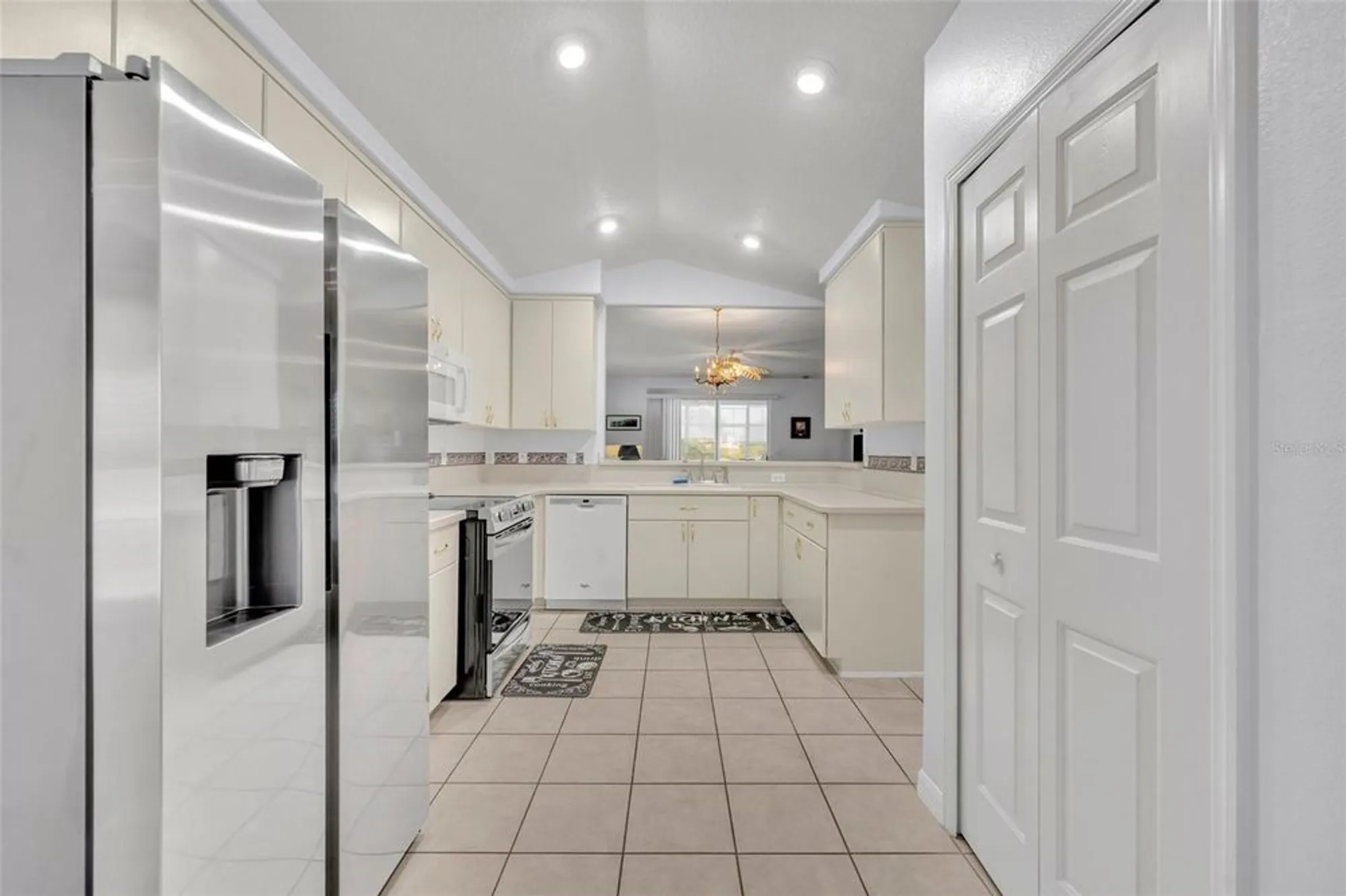 Property Slideshow image 14 of 65 | 5964 brittania blvd, Tavares, FL, 32778