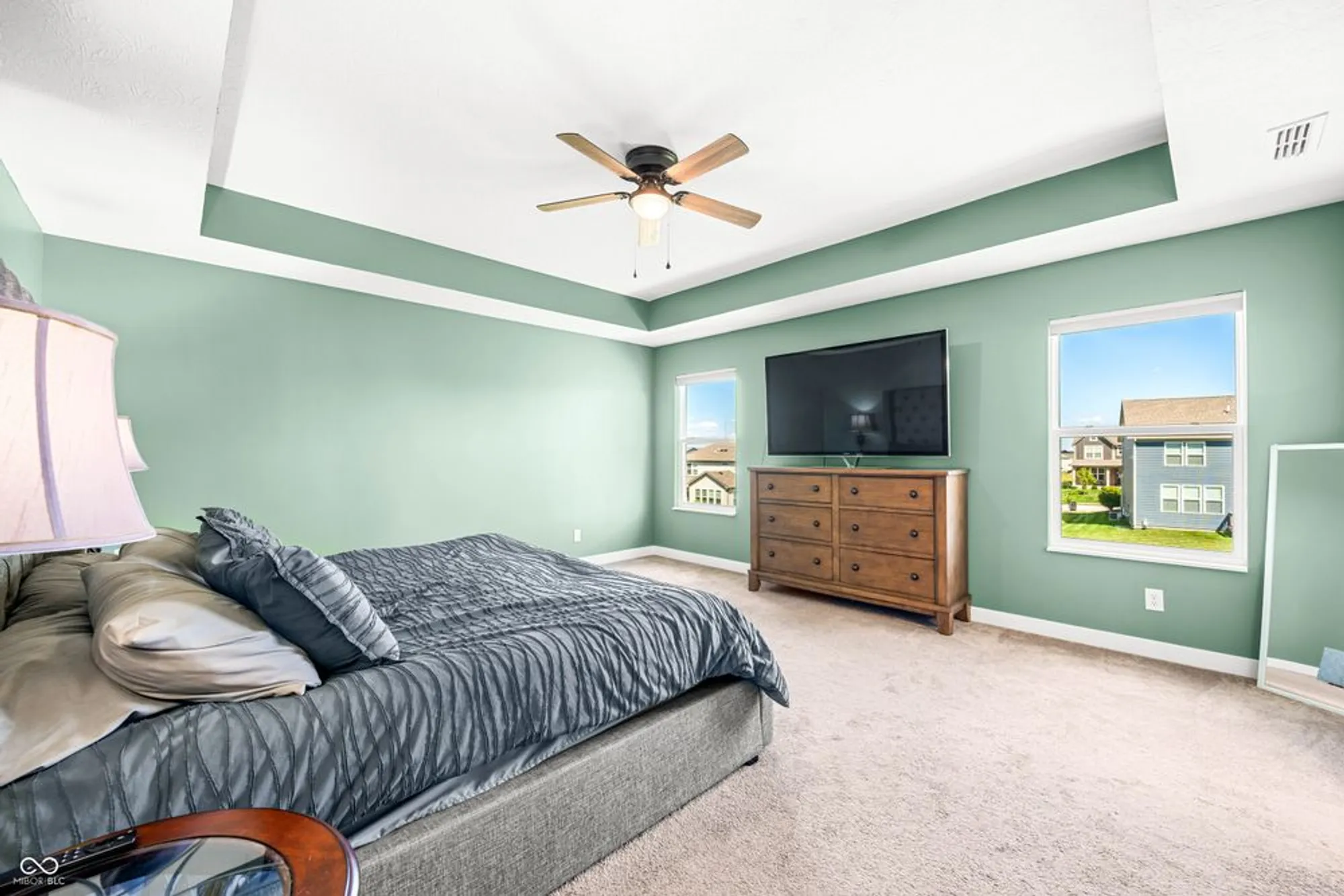Property Slideshow image 31 of 56 | 4231 viewforth ln, Bargersville, IN, 46106
