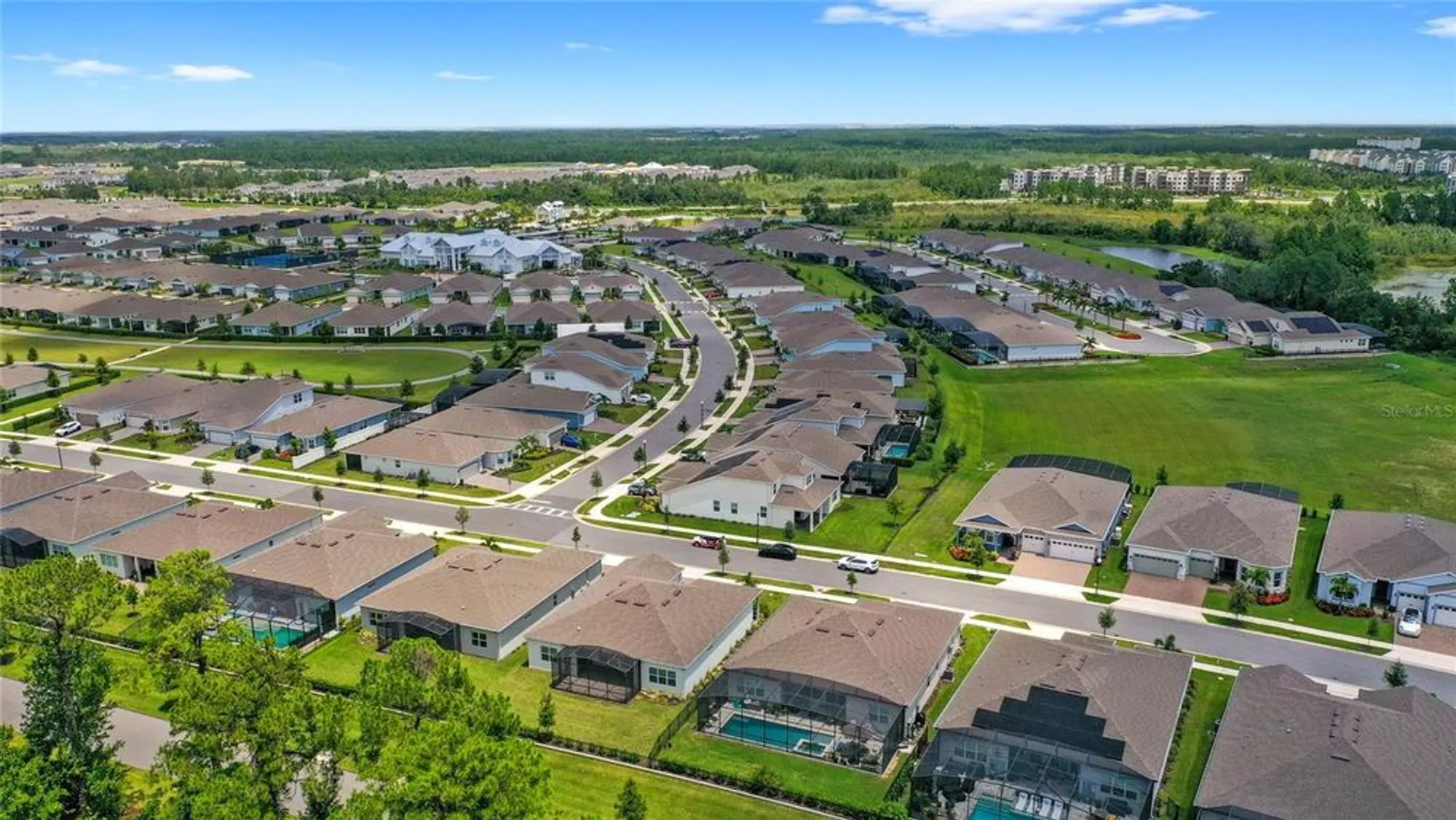 Property Slideshow image 48 of 52 | 15084 canopy cover dr, Winter Garden, FL, 34787