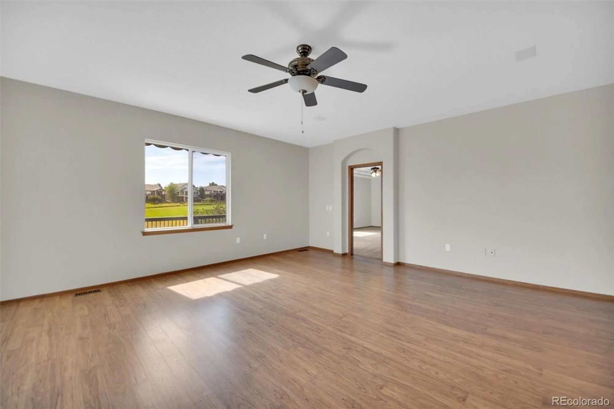 Property Slideshow image 9 of 34 | 23464 e heritage pkwy, Aurora, CO, 80016