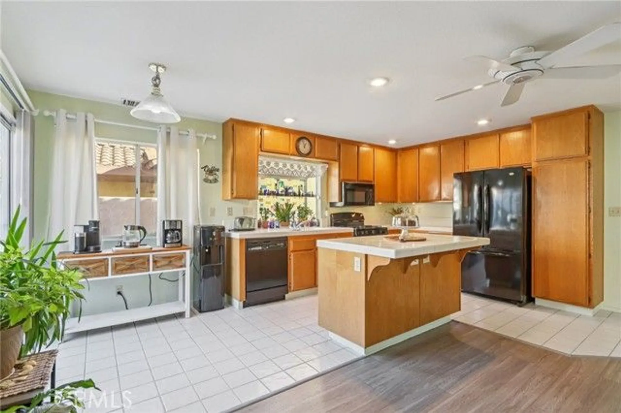 Property Slideshow image 13 of 30 | 6305 spyglass ave, Banning, CA, 92220