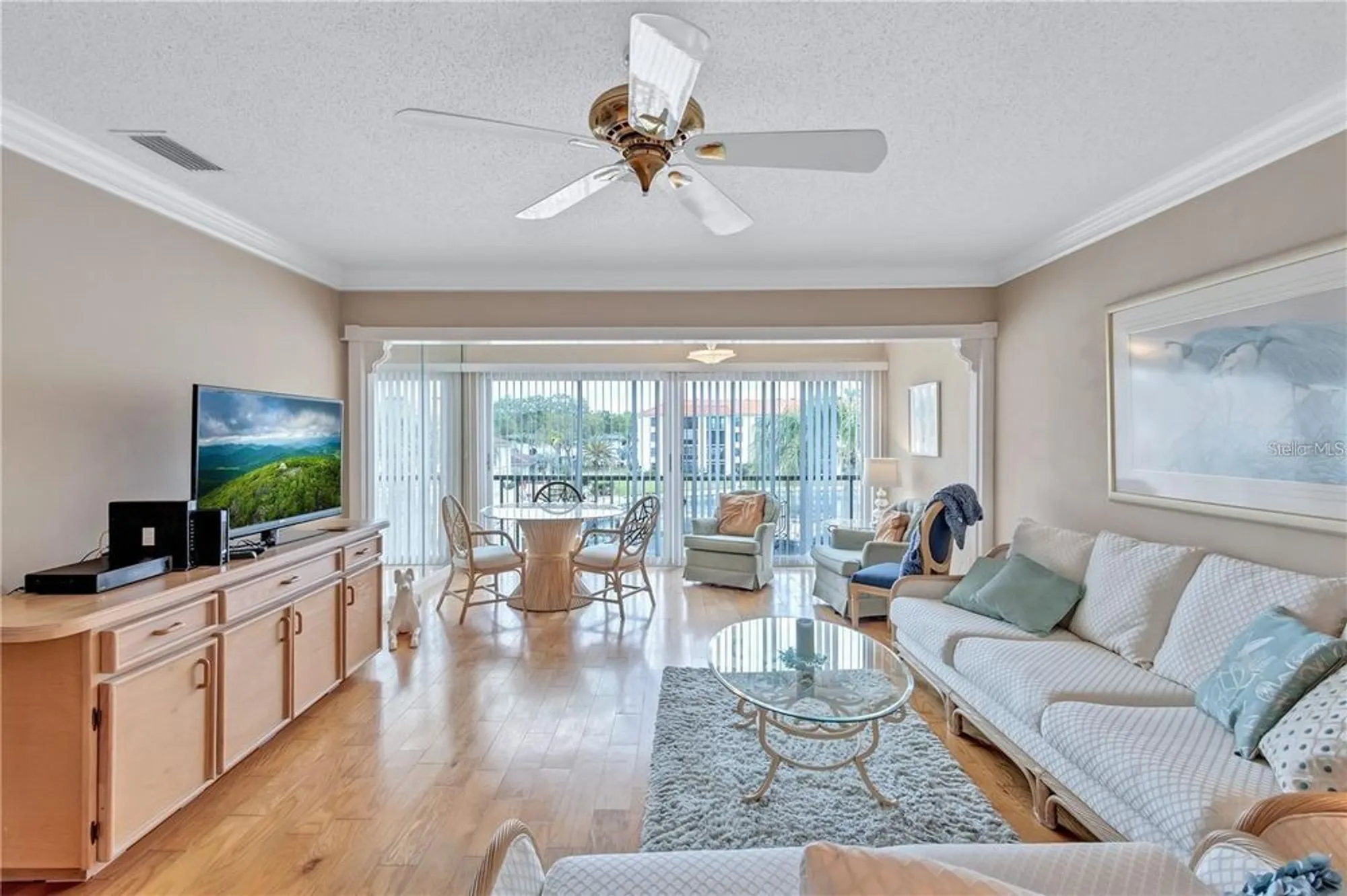 Property Slideshow image 12 of 34 | 19029 us highway 19 n apt 7-28, Clearwater, FL, 33764