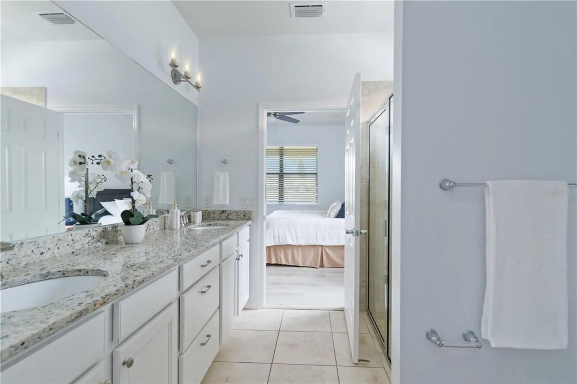 Property Slideshow image 12 of 48 | 13805 posada st, Venice, FL, 34293