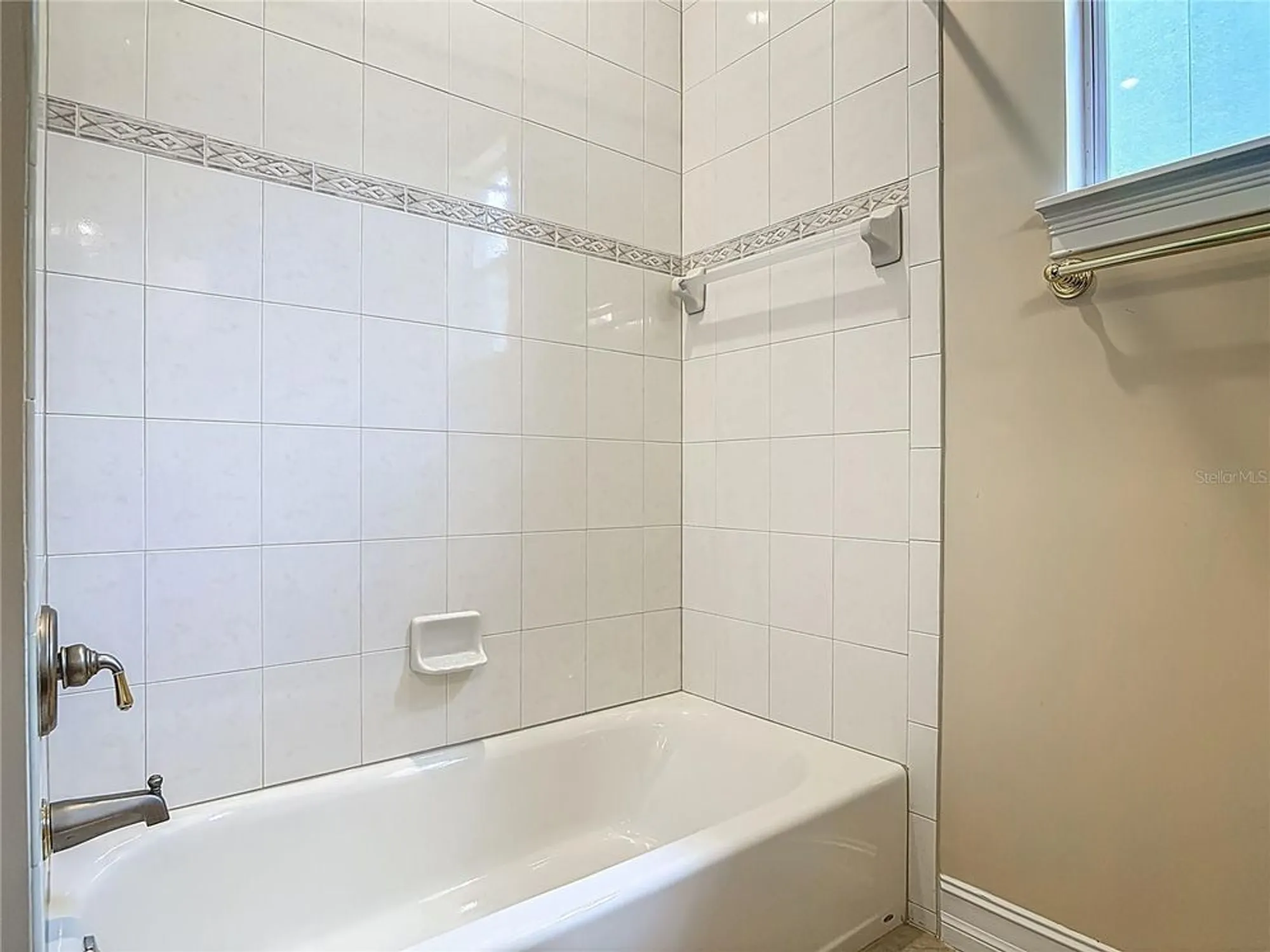 Property Slideshow image 36 of 62 | 600 garden club dr, Deland, FL, 32724