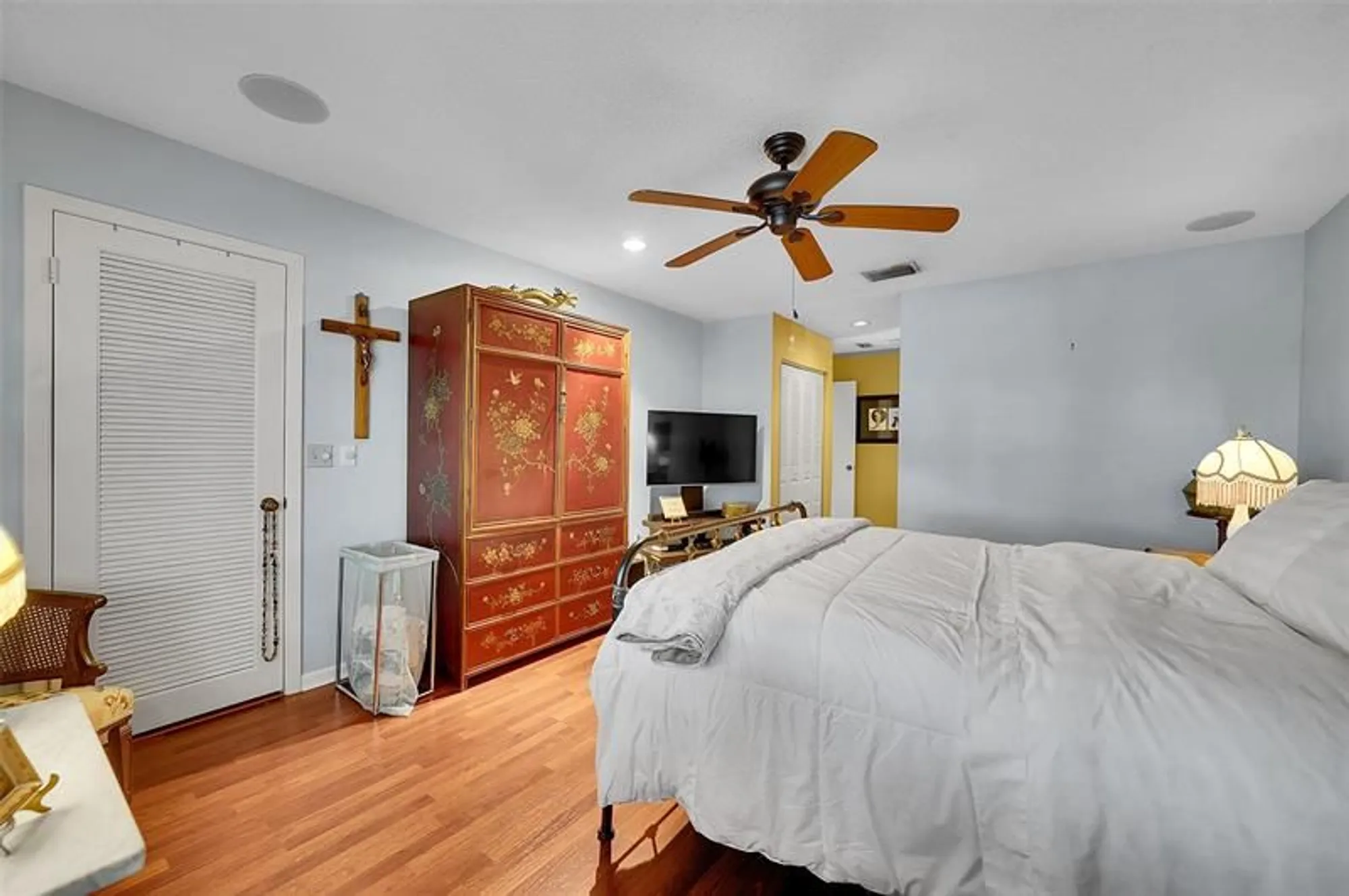 Property Slideshow image 23 of 52 | 7951 eastlake dr d, Boca Raton, FL, 33433