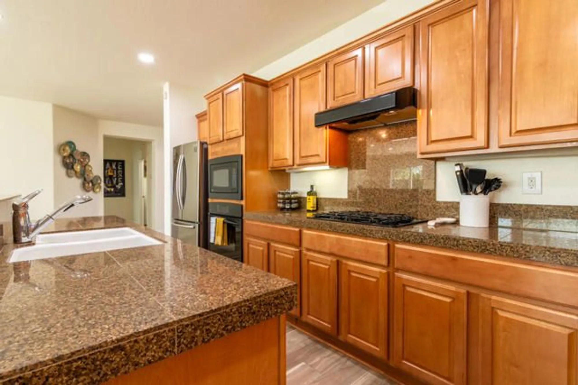 Property Slideshow image 8 of 54 | 43784 riunione pl, Indio, CA, 92203