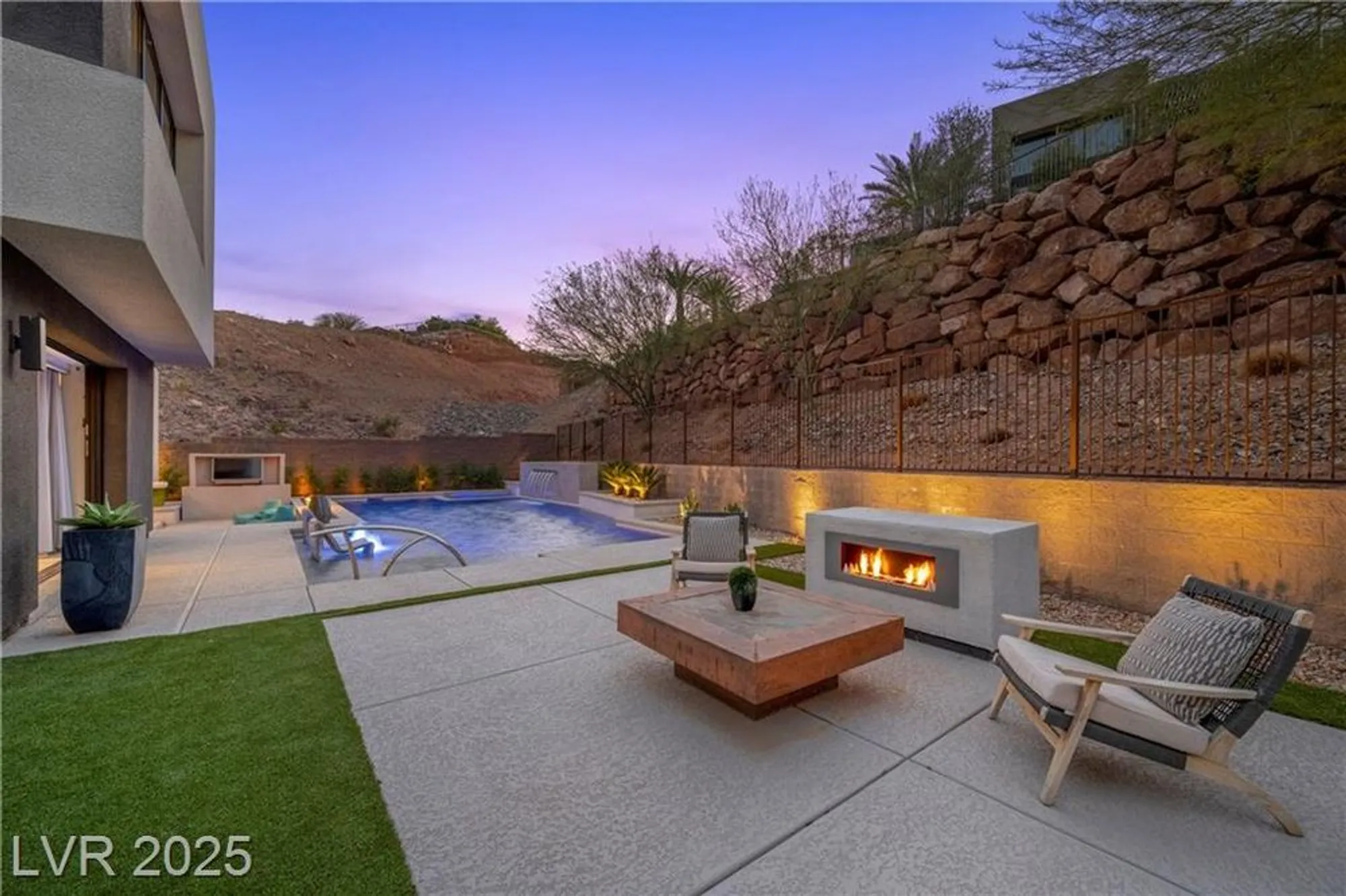 Property Slideshow image 73 of 99 | 5 highland cove ln, Henderson, NV, 89011