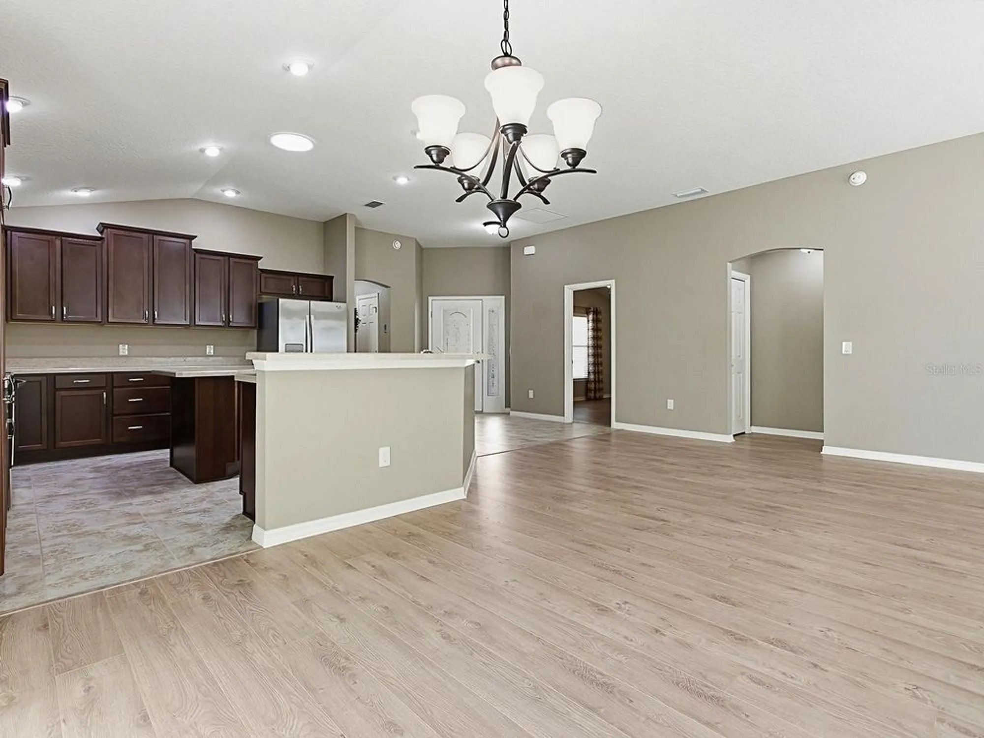 Property Slideshow image 4 of 37 | 2092 ironton pl, The Villages, FL, 32163