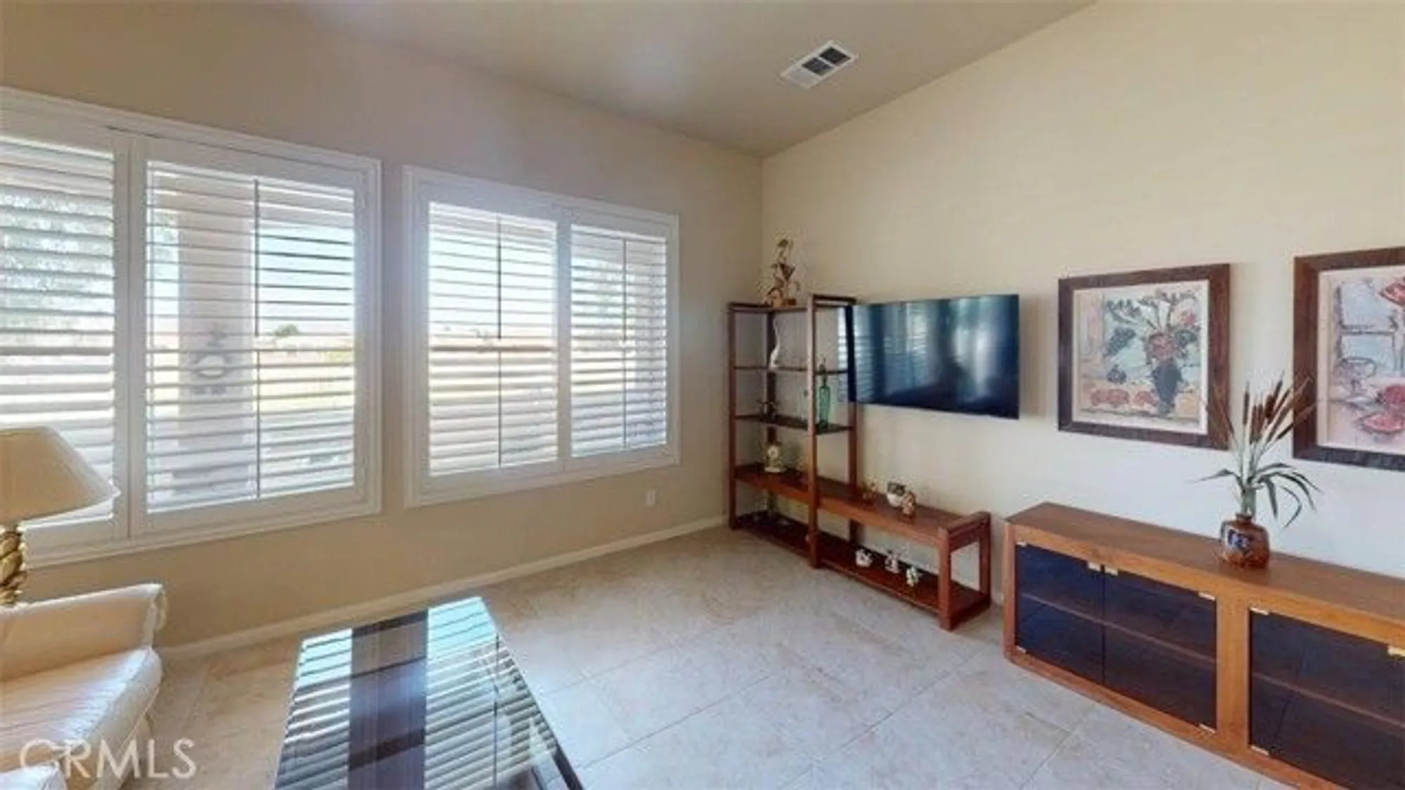 Property Slideshow image 10 of 18 | 10301 darby rd, Apple Valley, CA, 92308