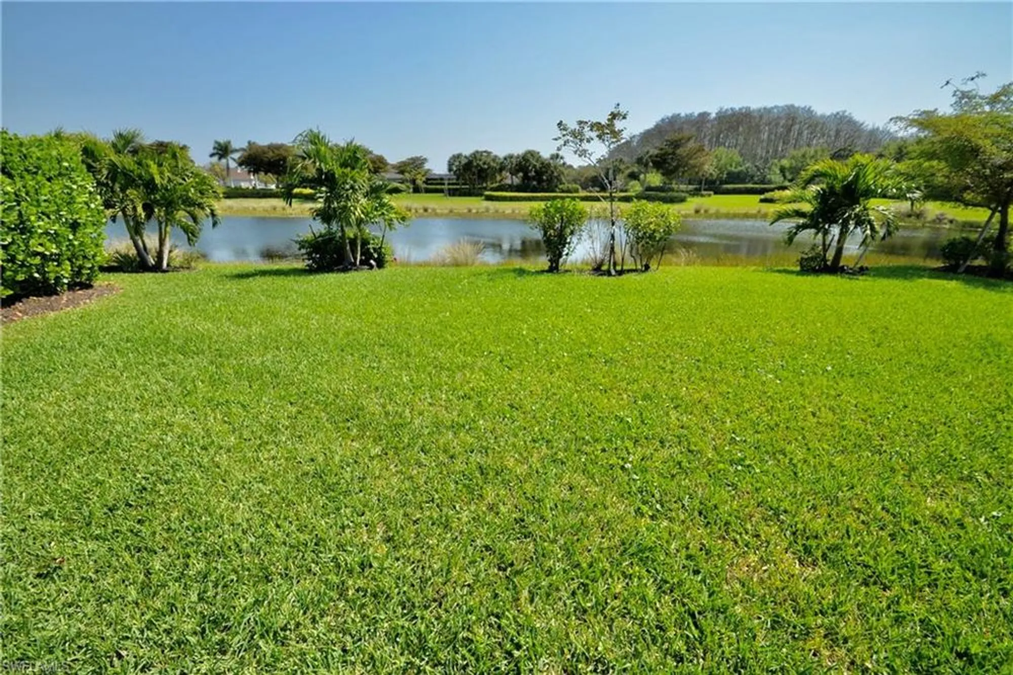 Property Slideshow image 19 of 24 | 2956 willow ridge ct, Fort Myers, FL, 33905