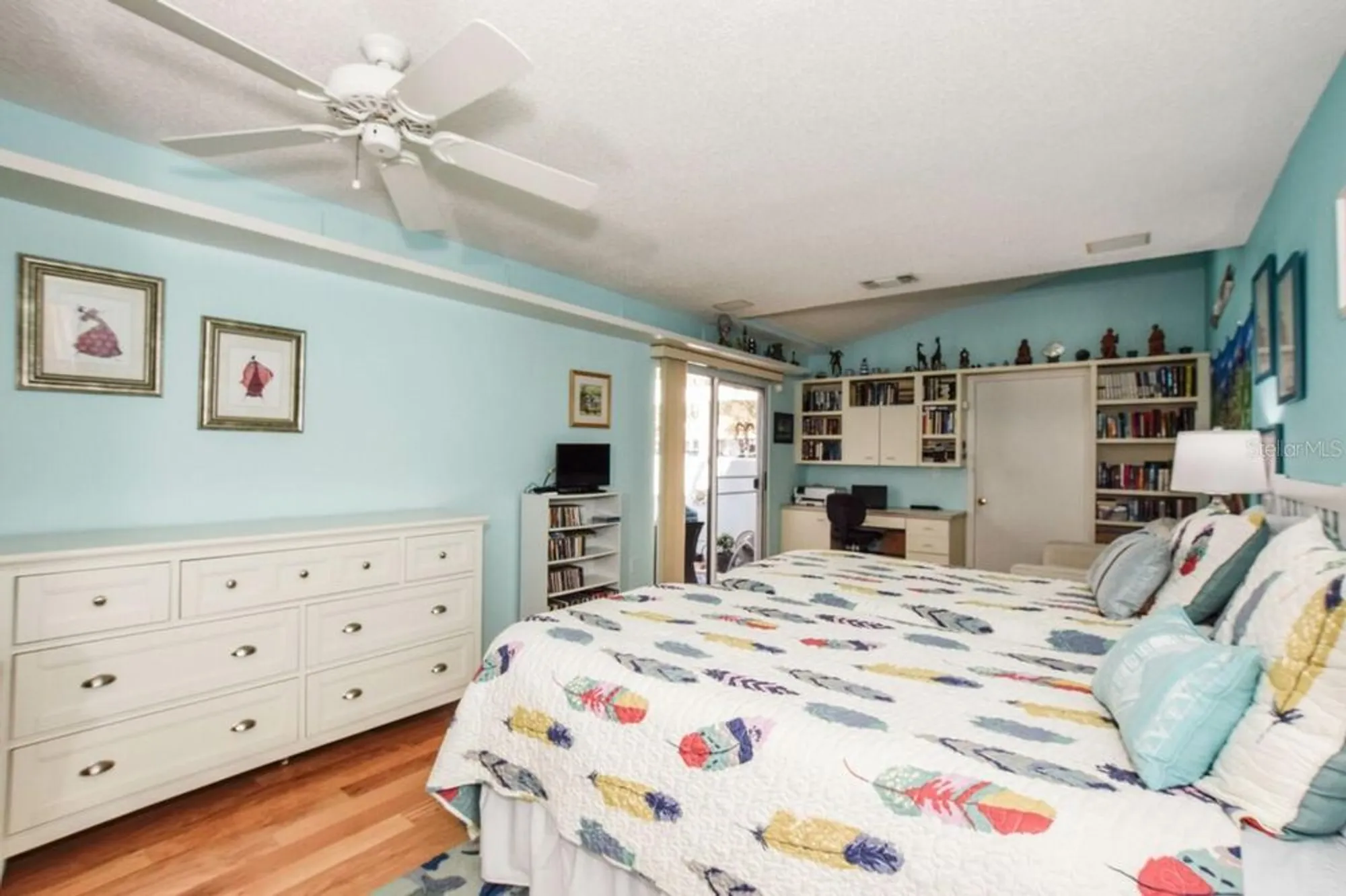 Property Slideshow image 17 of 59 | 450 wexford cir 106, Venice, FL, 34293