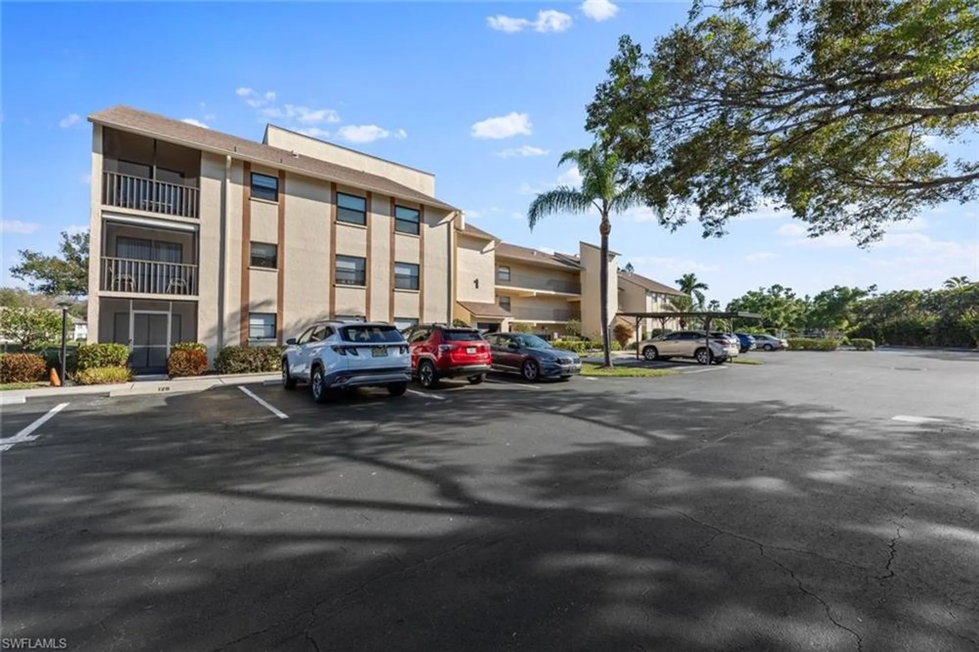 Property Slideshow image 2 of 34 | 13240 white marsh ln 3120, Fort Myers, FL, 33912