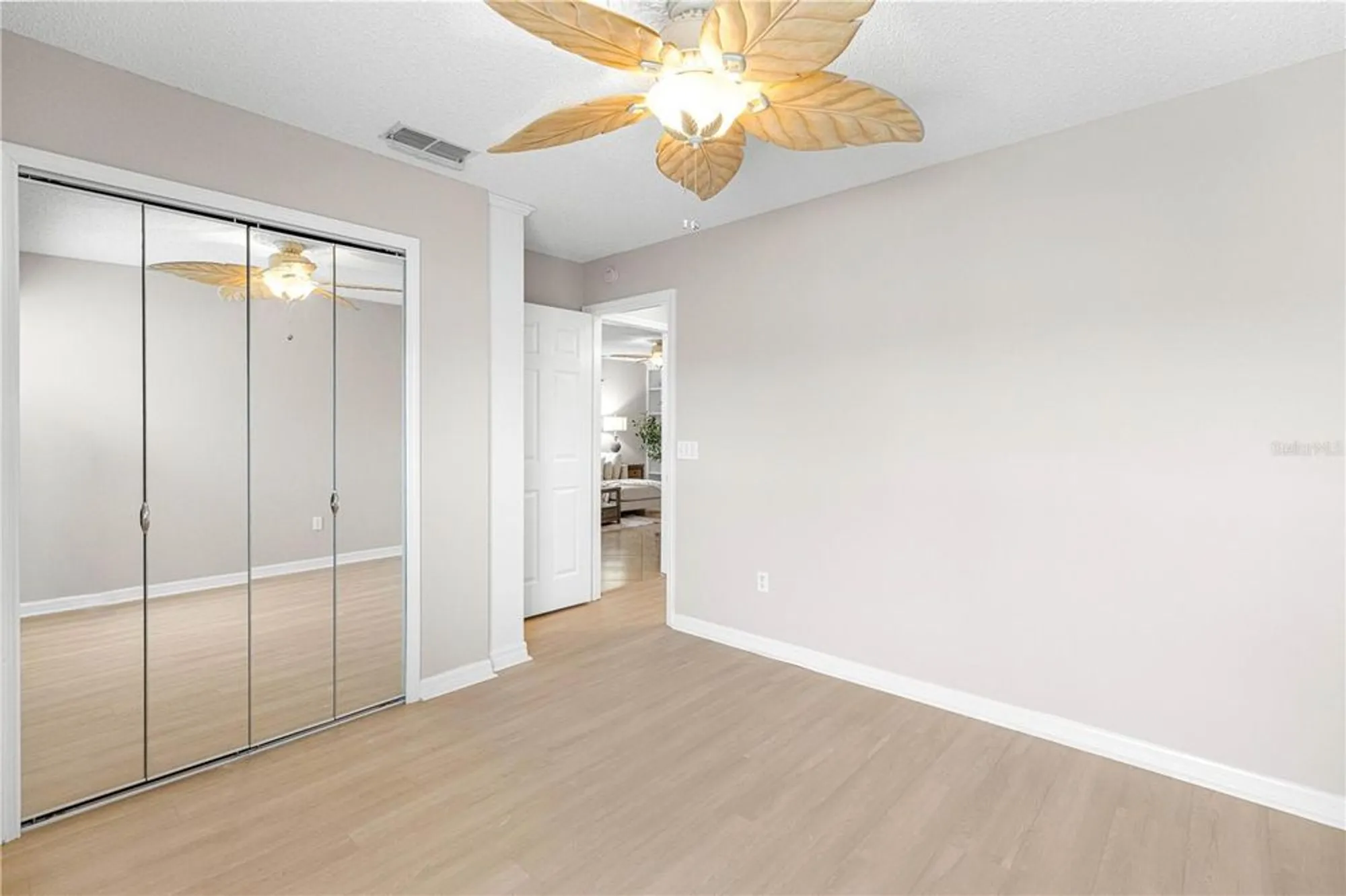 Property Slideshow image 23 of 42 | 748 hernandez dr, The Villages, FL, 32159