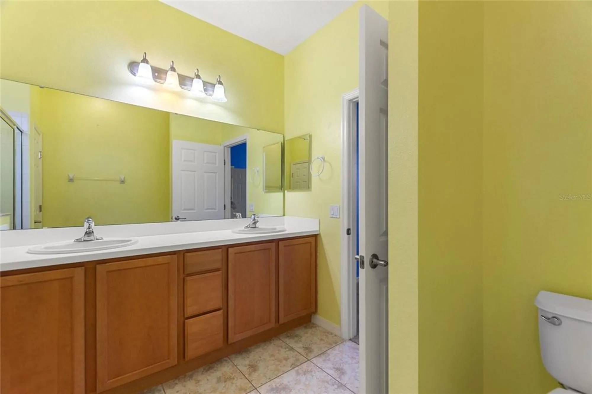 Property Slideshow image 20 of 44 | 555 presido park pl, Kissimmee, FL, 34759