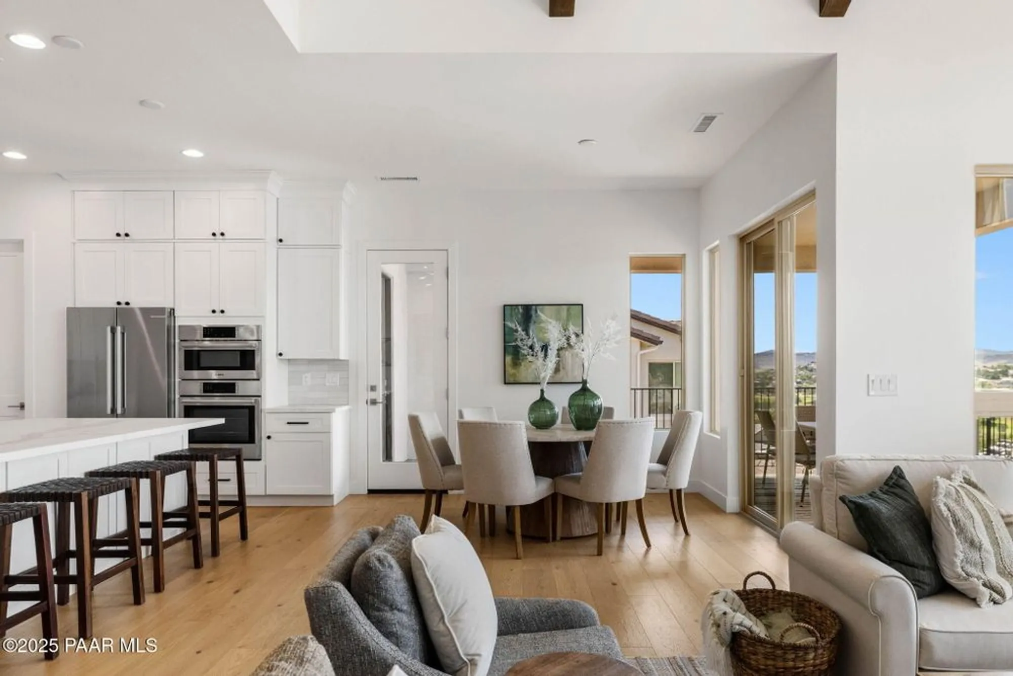 Property Slideshow image 7 of 49 | 1109 s lakeview dr, Prescott, AZ, 86301