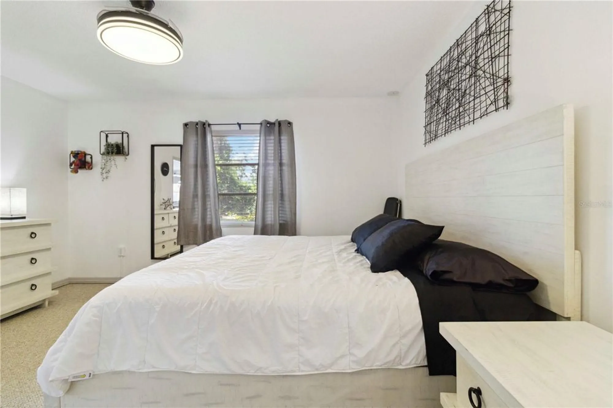 Property Slideshow image 9 of 21 | 4549 tippecanoe trl # 20, Sarasota, FL, 34233