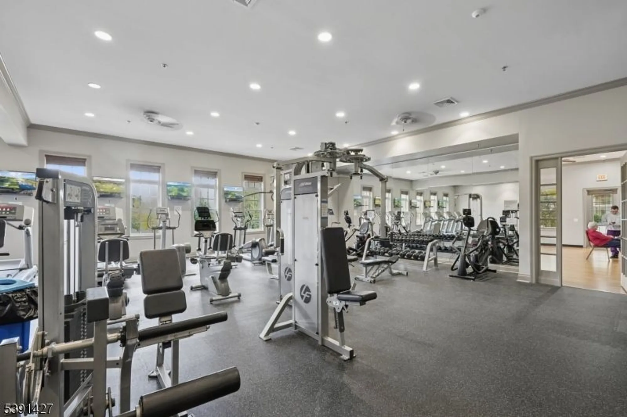 Property Slideshow image 34 of 45 | 6 pebble rd unit d1 # d1, Woodland Park, NJ, 07424