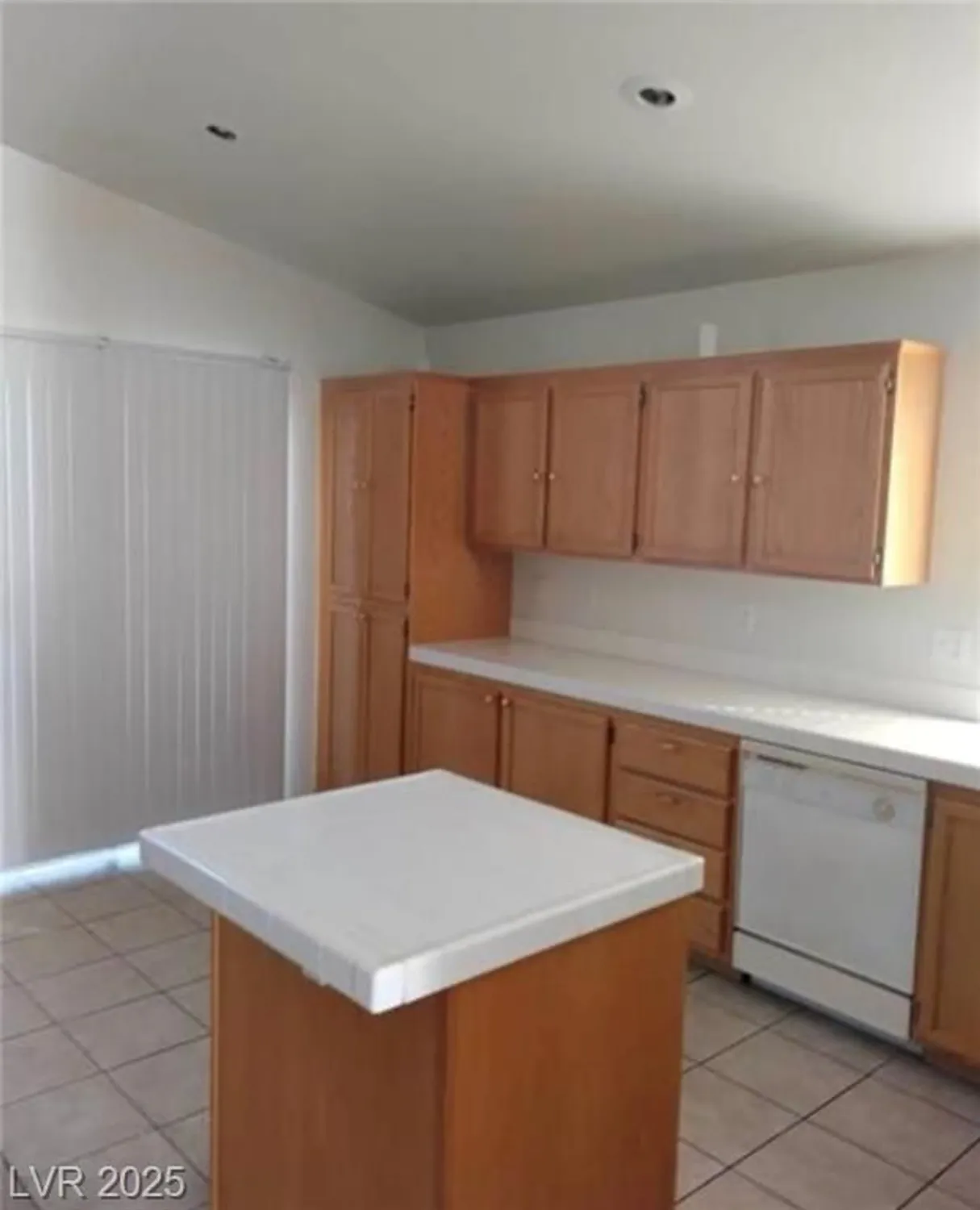 Property Slideshow image 11 of 42 | 4856 minturn ave, Las Vegas, NV, 89130