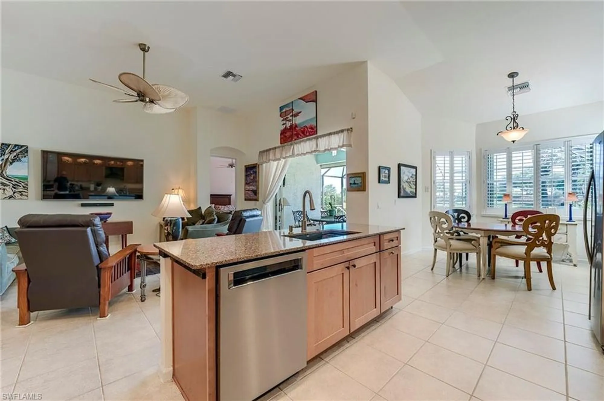 Property Slideshow image 13 of 49 | 3806 lakeview isle ct, Fort Myers, FL, 33905