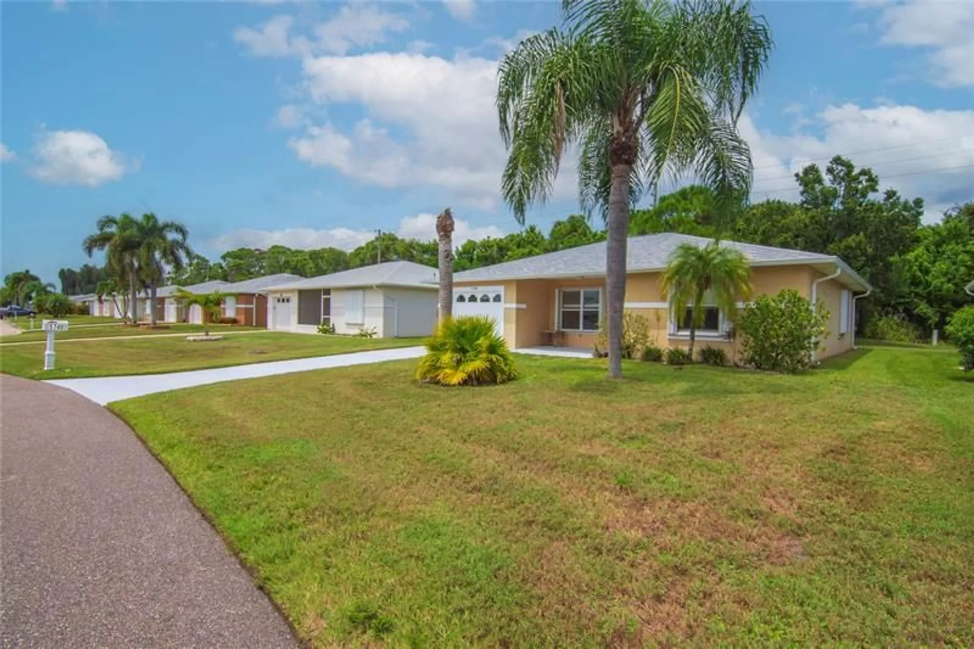 Property Slideshow image 6 of 56 | 5740 travelers way, Fort Pierce, FL, 34982