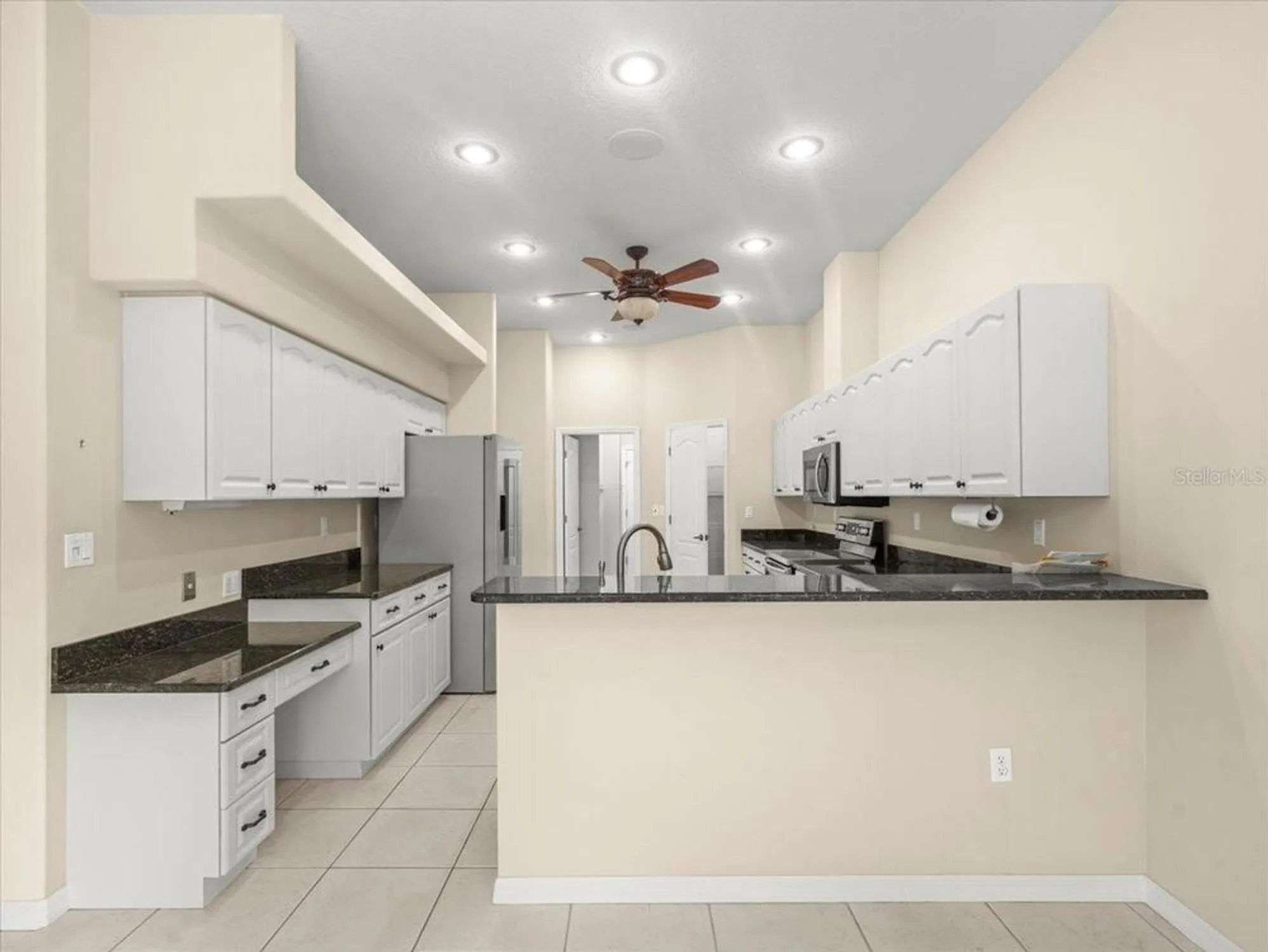 Property Slideshow image 17 of 60 | 9037 penelope dr, Weeki Wachee, FL, 34613