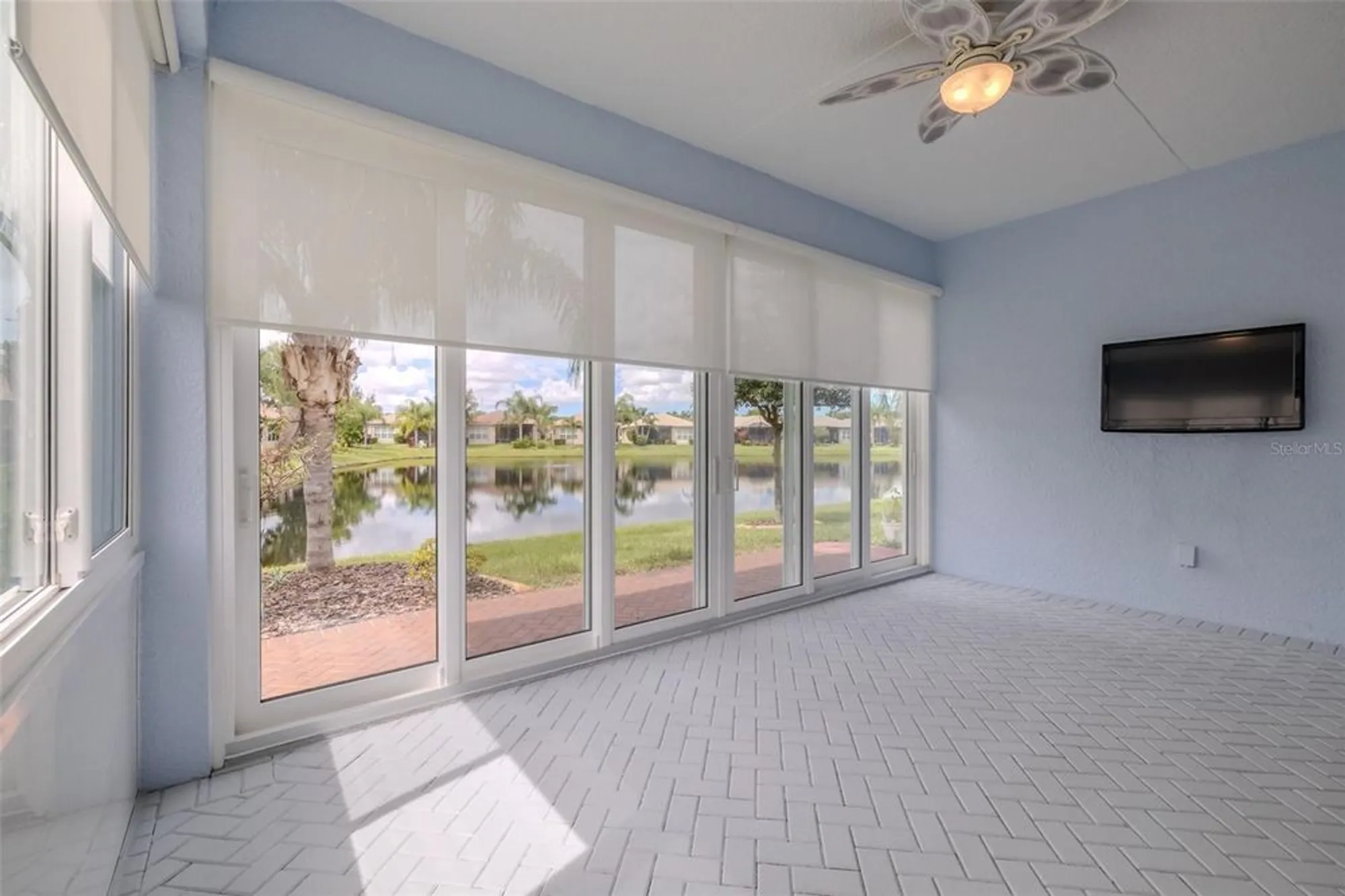 Property Slideshow image 26 of 100 | 4817 sandy glen way, Wimauma, FL, 33598